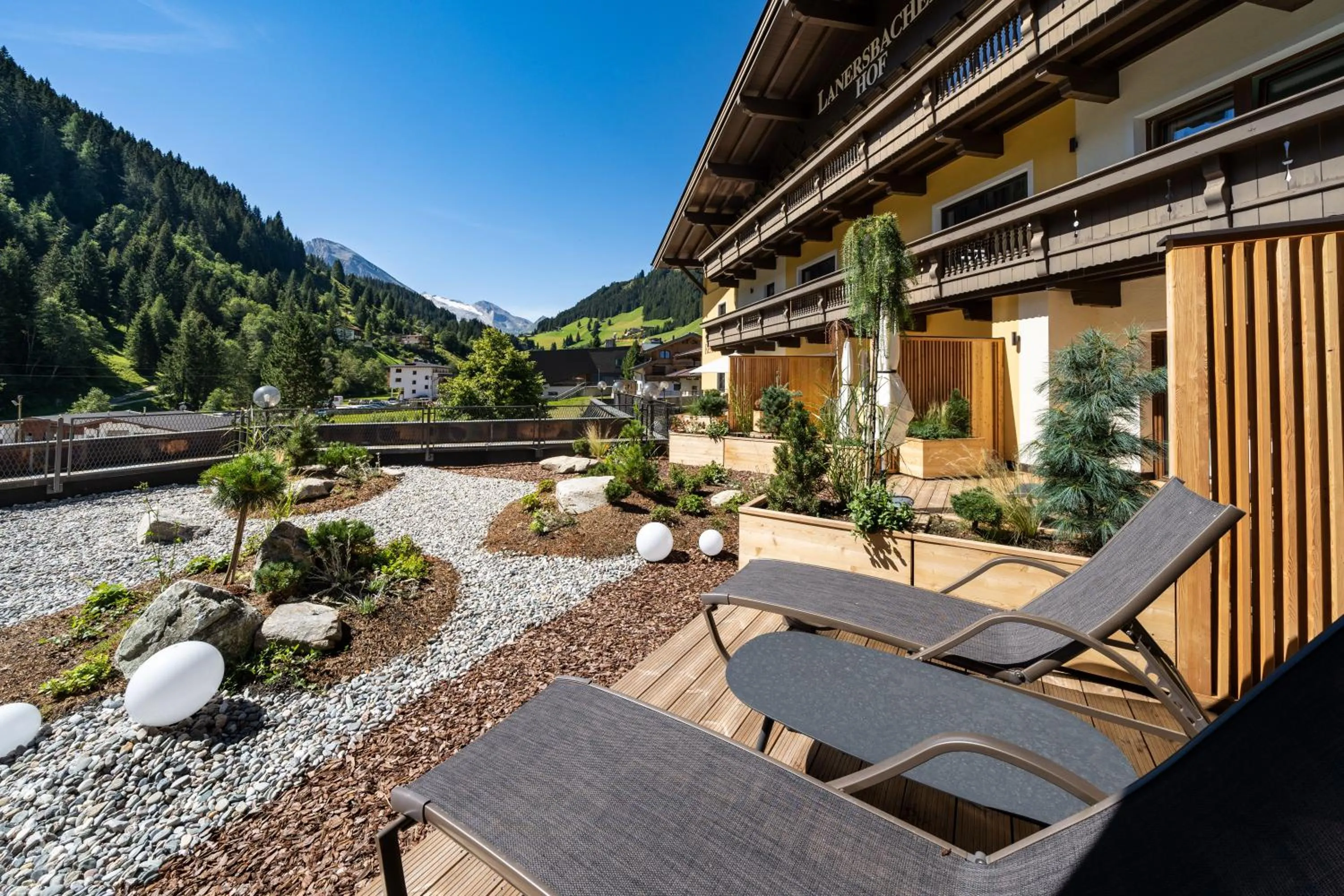 Property building in Brugger's Genießerhotel Lanersbacherhof