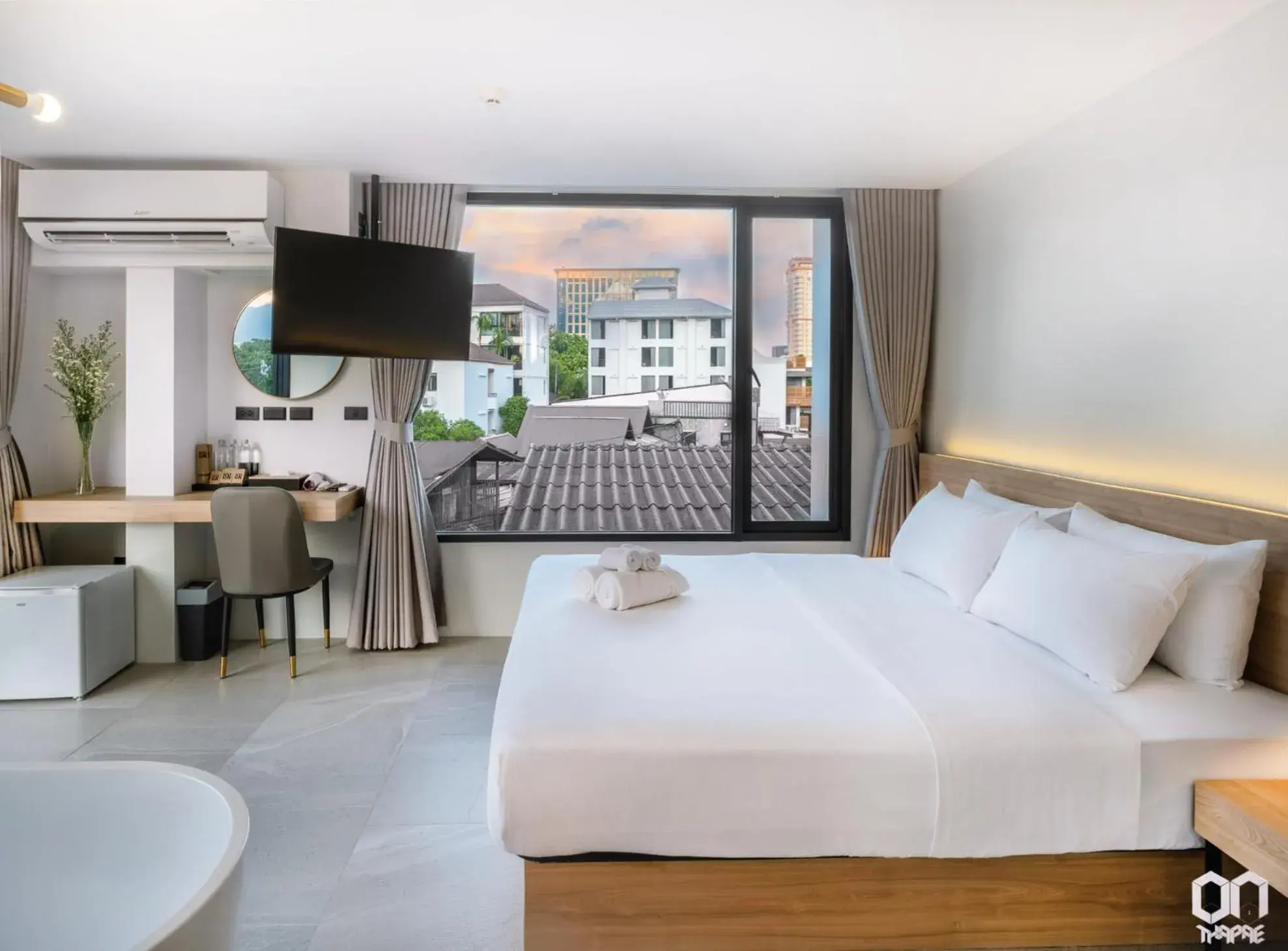 Suite in ON Thapae Gate Chiangmai Suite in ON Thapae Gate Chiangmai