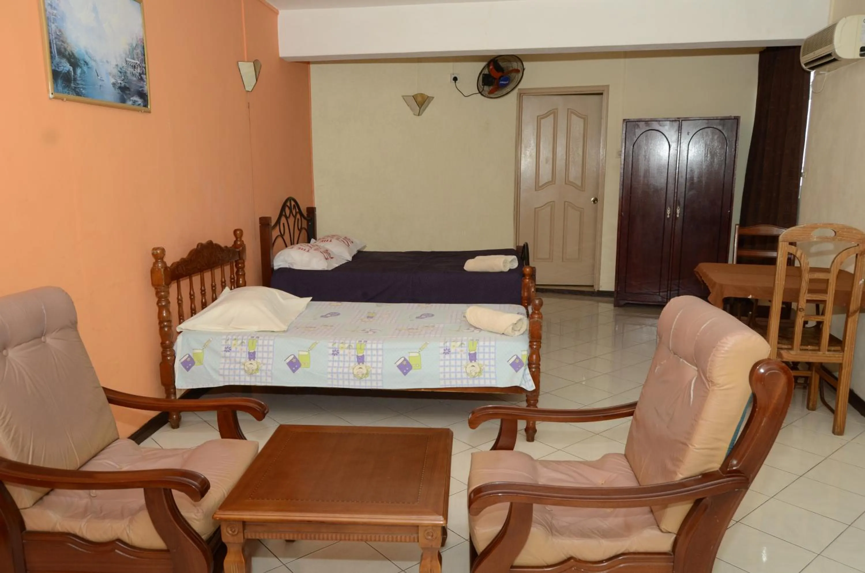 Bedroom, Bed in Dookee House