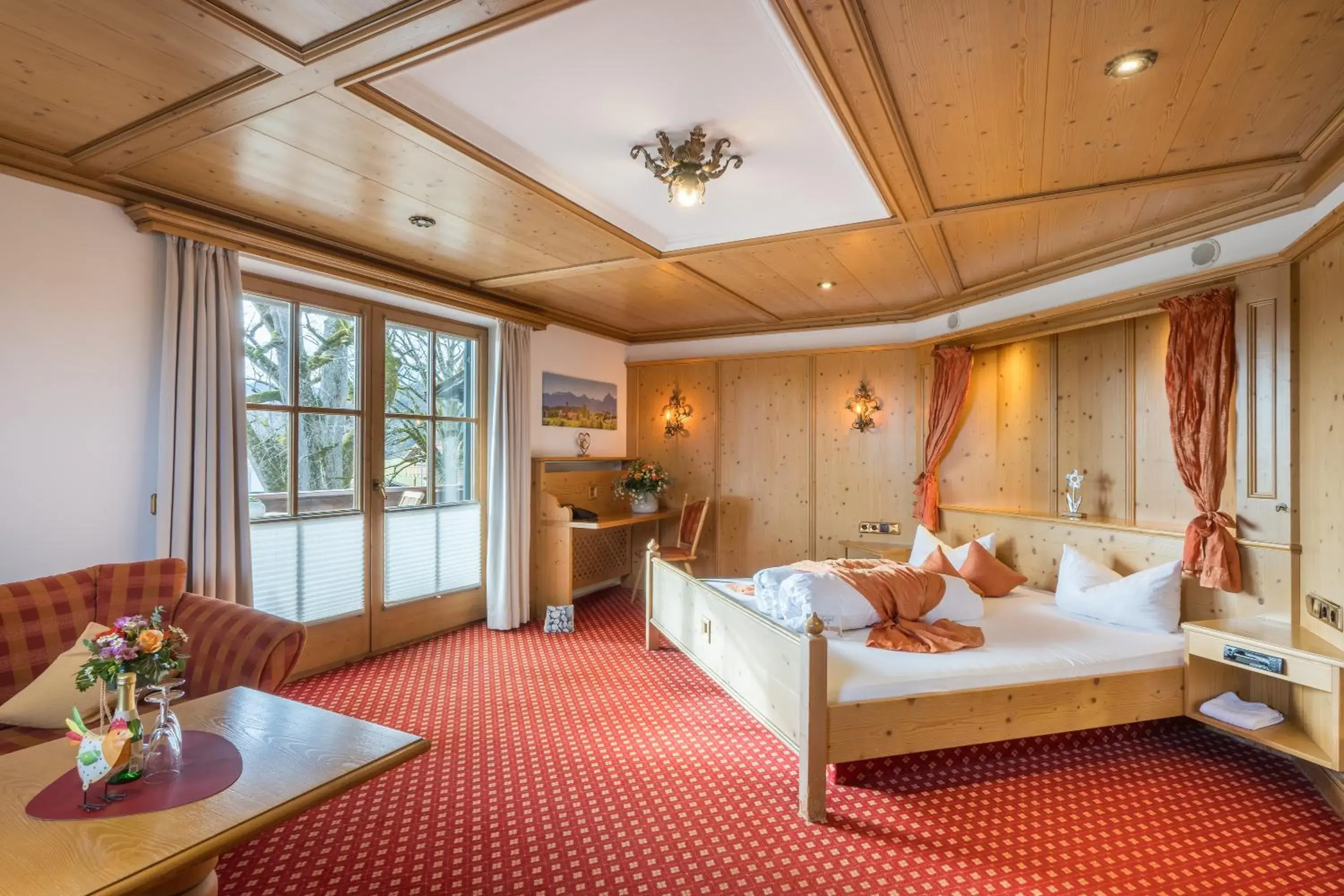 Double Room with Balcony in Landhotel Gockelwirt Double Room with Balcony in Landhotel Gockelwirt