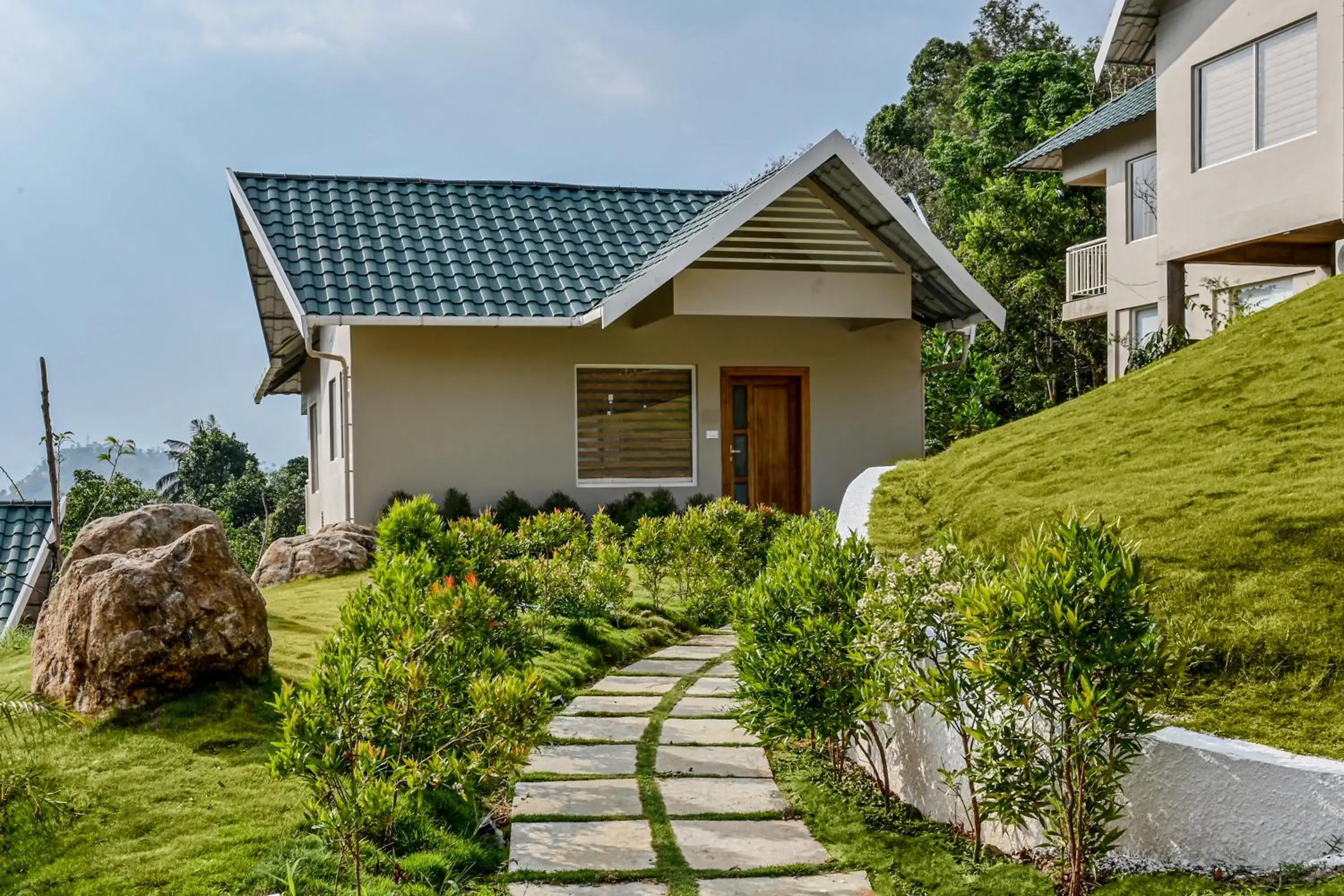 Two-Bedroom Villa in Aveda Munnar Mountains and Mist Two-Bedroom Villa in Aveda Munnar Mountains and Mist