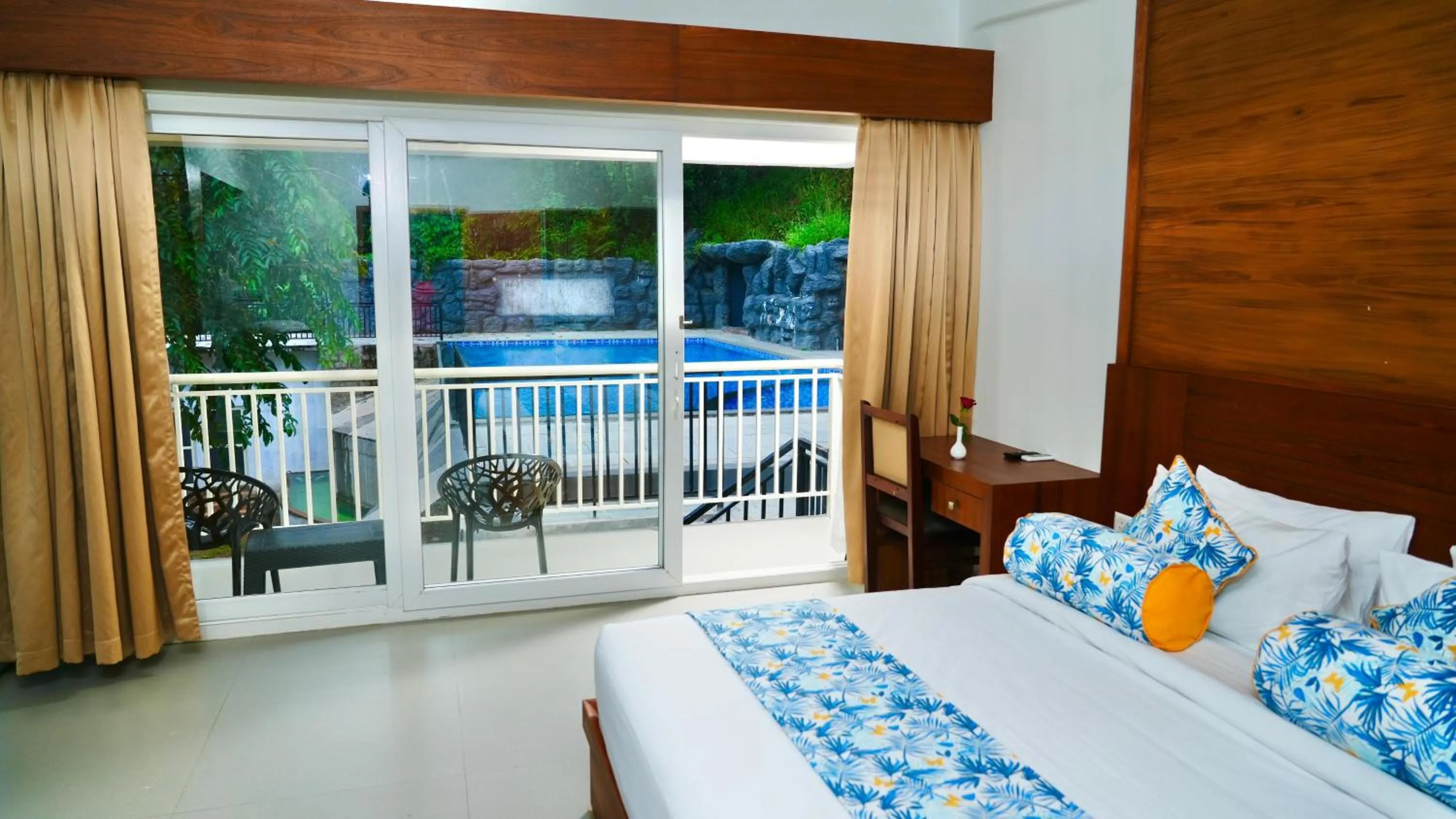 Bedroom, Bed in Aveda Munnar Mountains and Mist