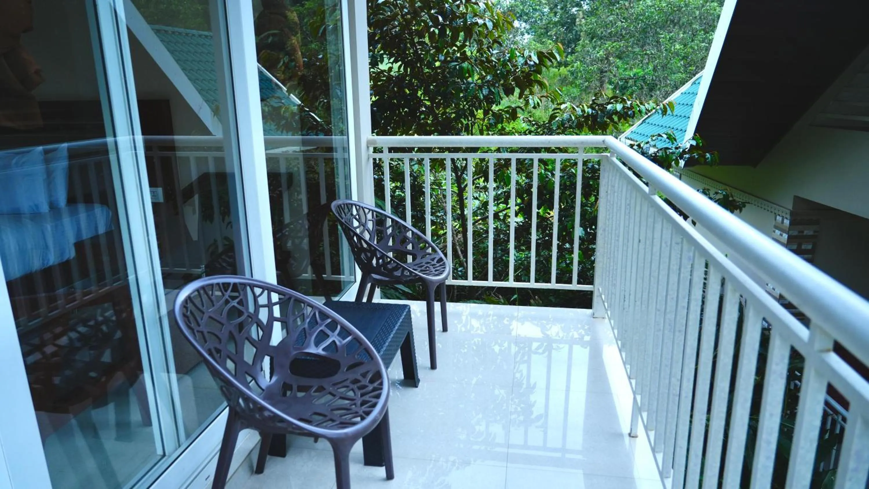 Balcony/Terrace in Aveda Munnar Mountains and Mist