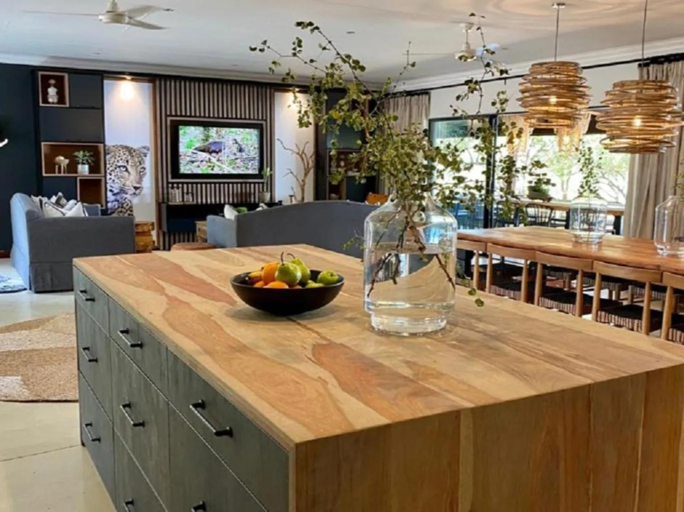 Lounge or bar in Simbavati Homestead