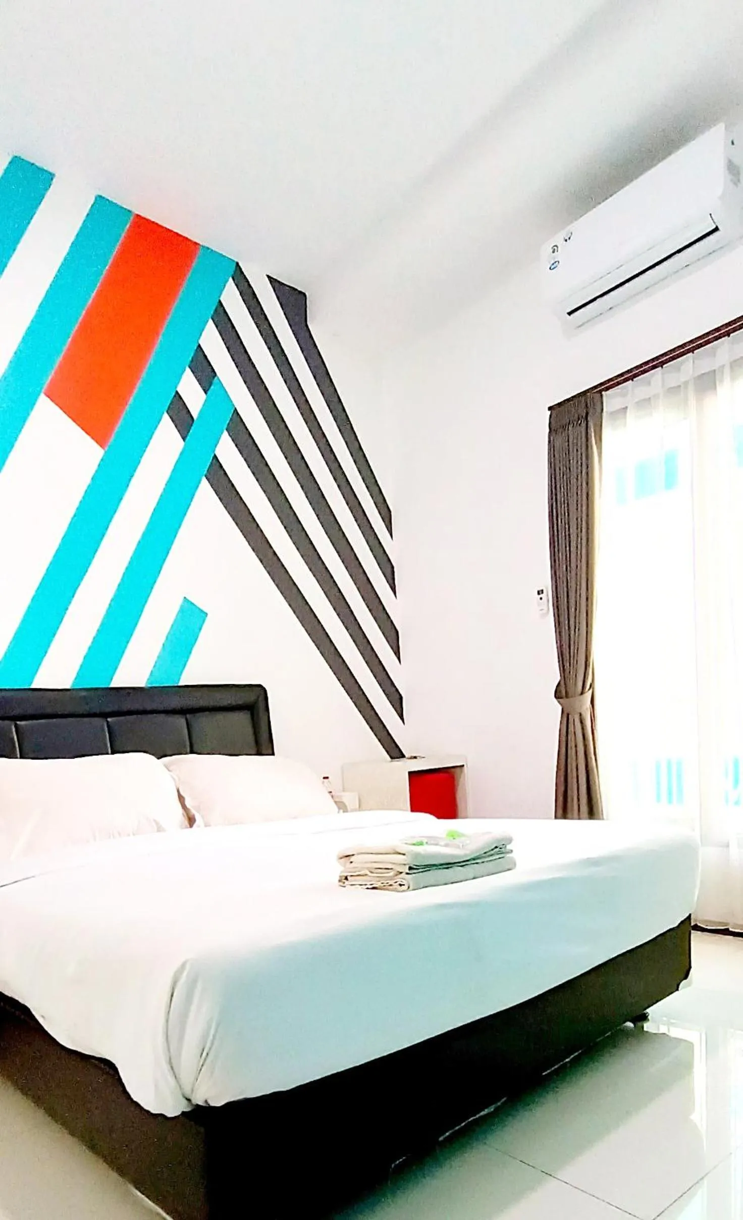 Bed in De Azka Style Syariah