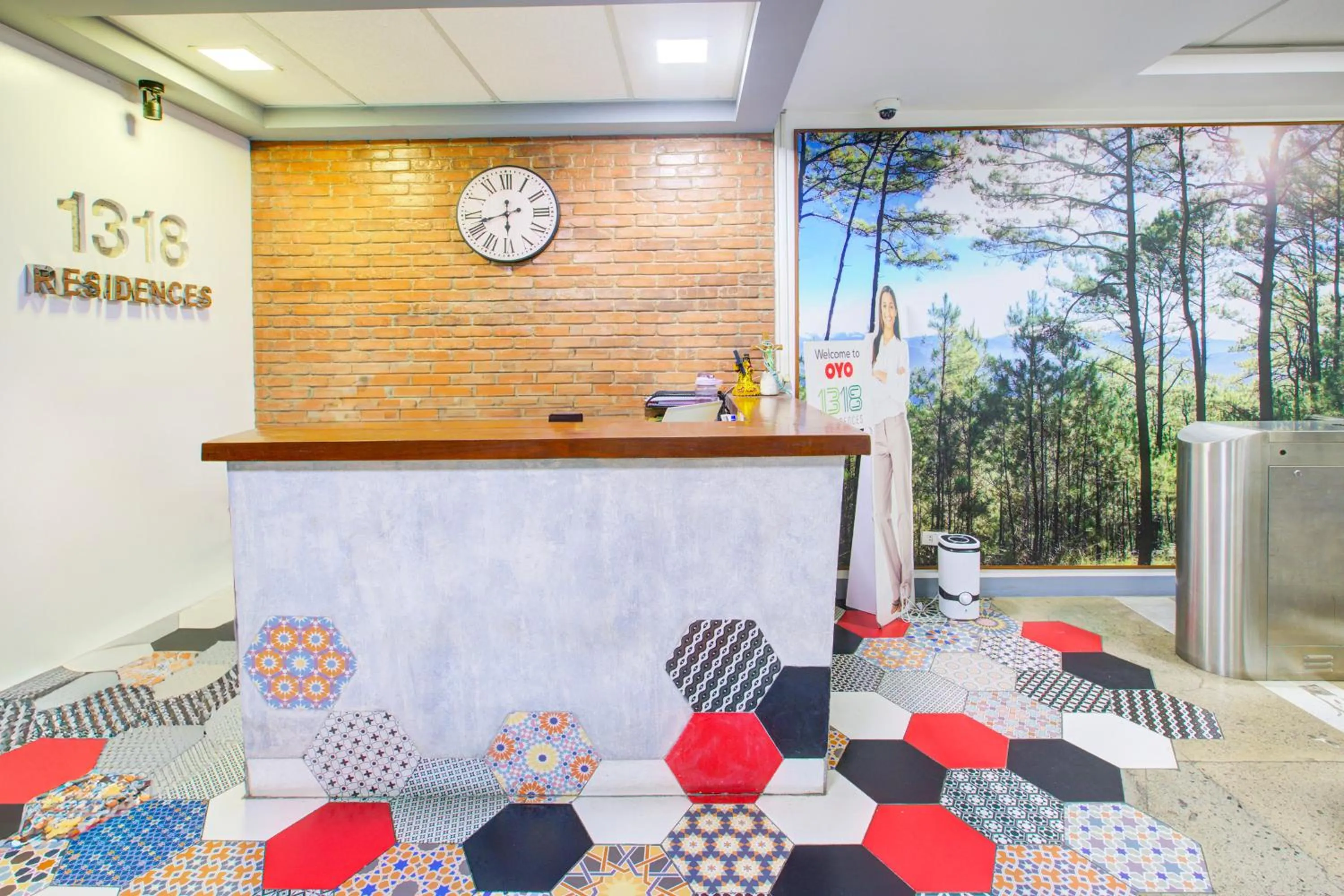 Lobby or reception in Collection O Metro Manila near University Belt formerly 1318 Residences