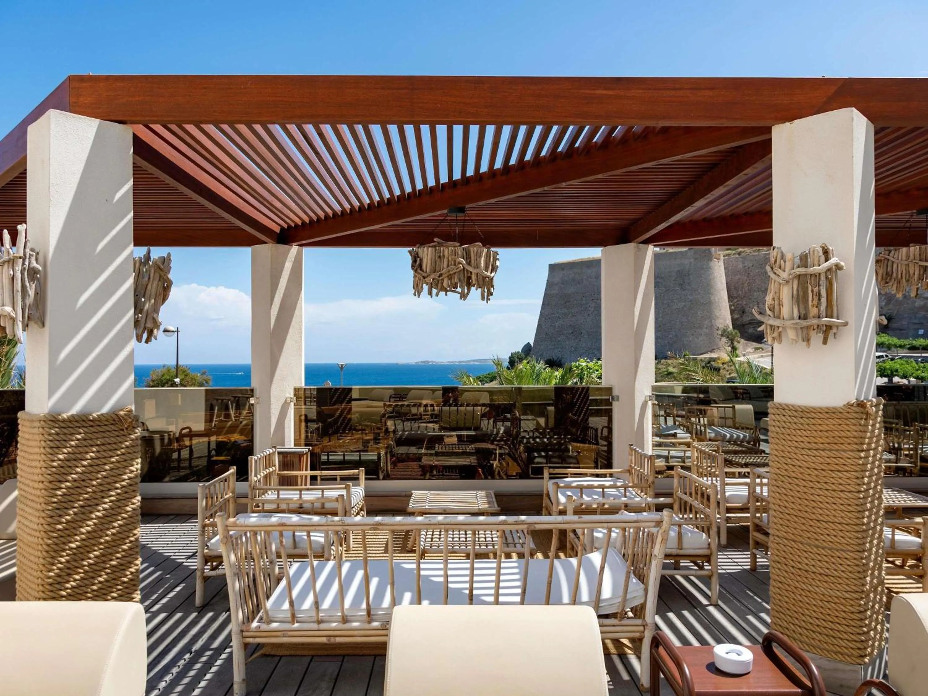 Lounge or bar in Hotel & Spa Kasano Calvi - Handwritten Collection