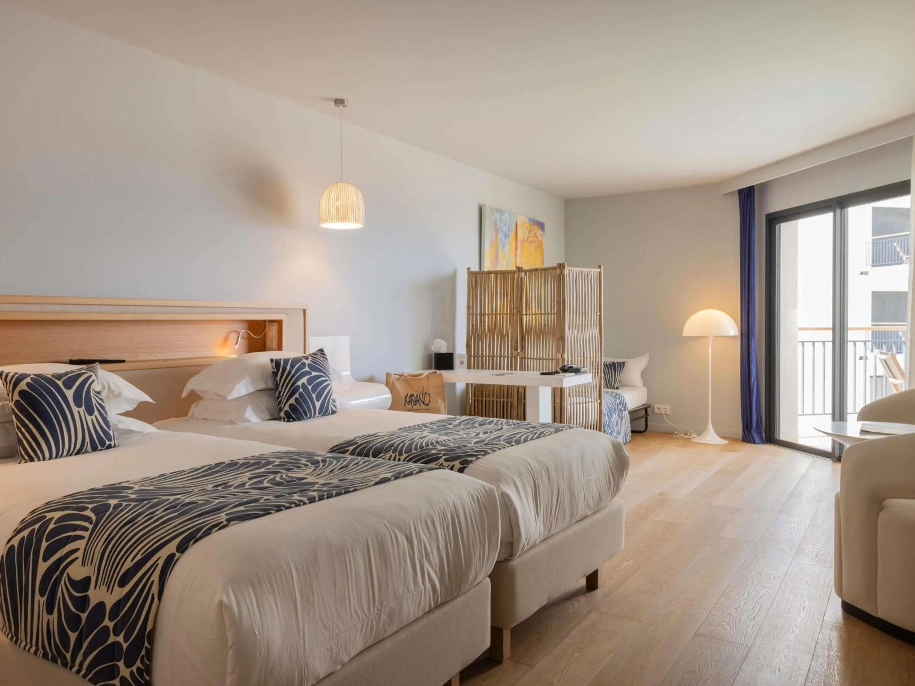 Bedroom, Bed in Hotel & Spa Kasano Calvi - Handwritten Collection