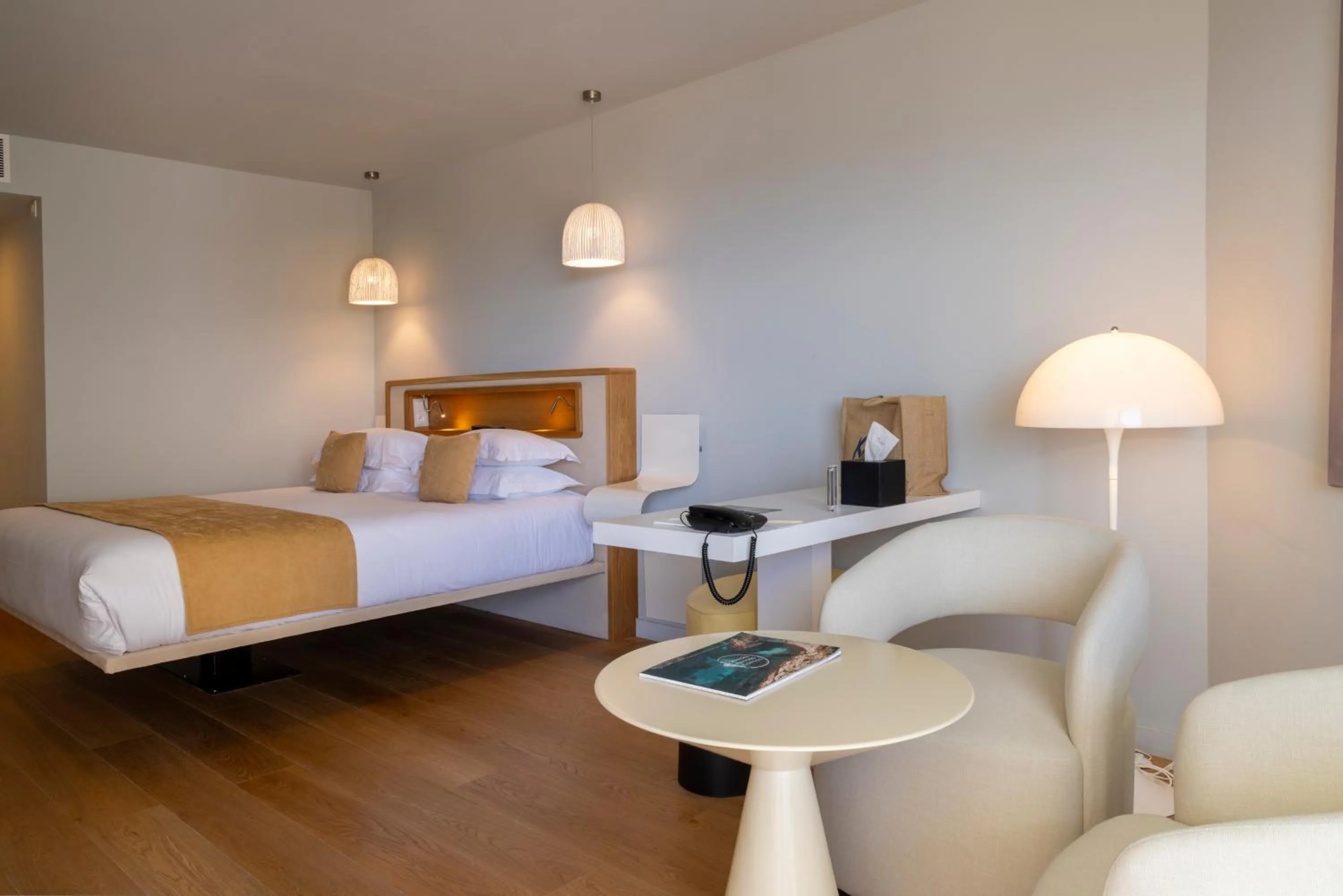 Bed in Hotel & Spa Kasano Calvi - Handwritten Collection