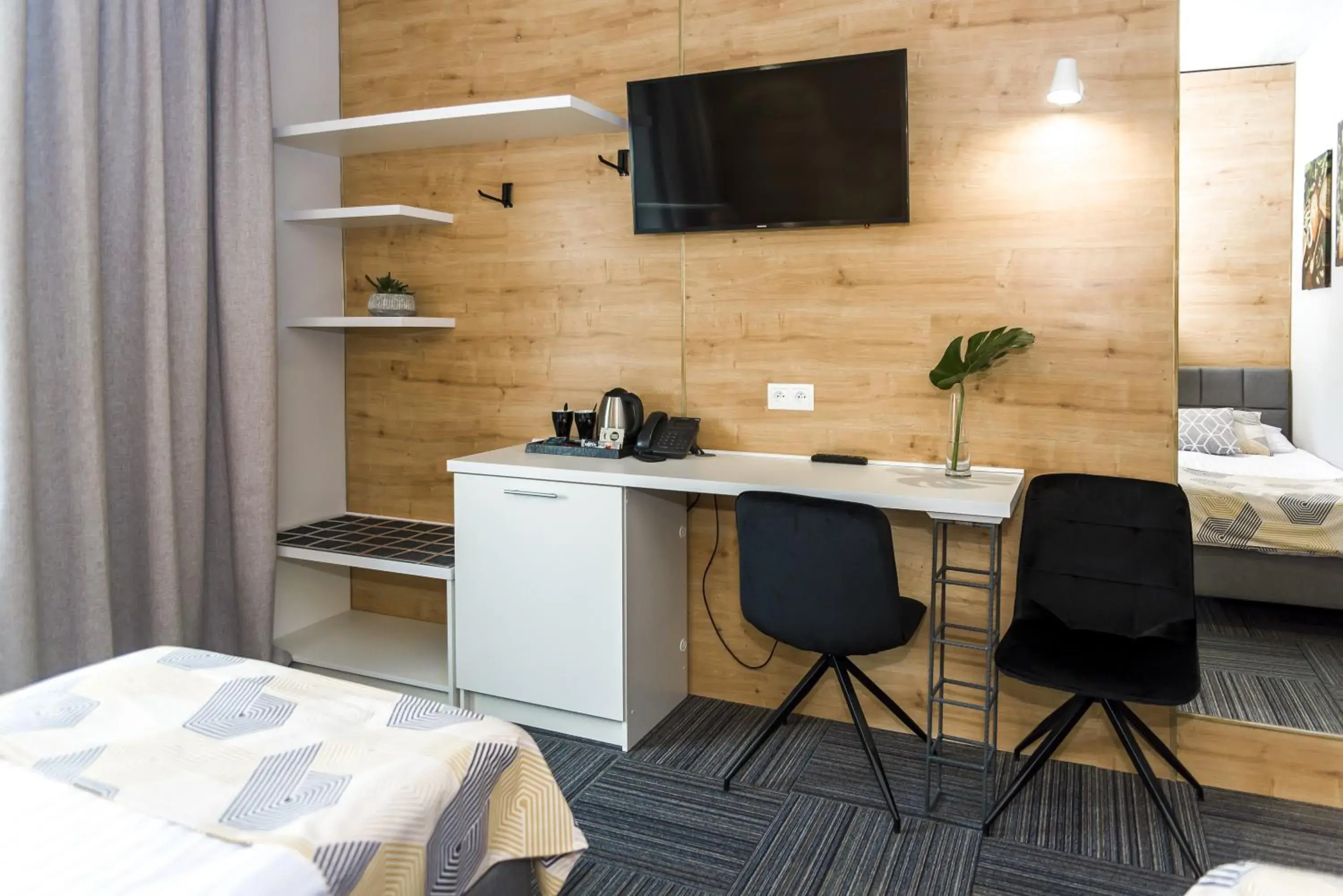 Standard Twin Room in Hotel 107 Standard Twin Room in Hotel 107