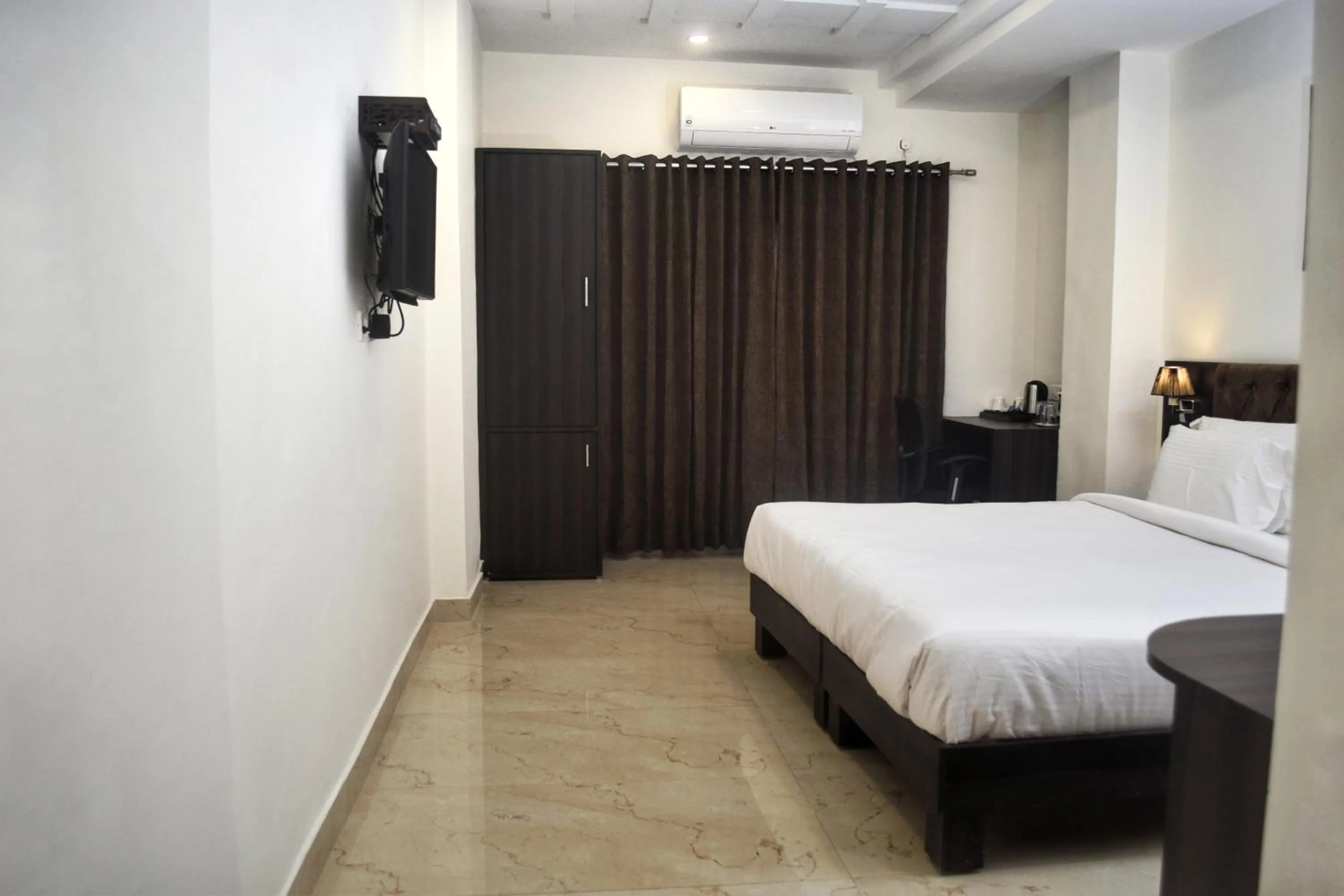 Photo of the whole room, Bed in HOTEL CENTRUM