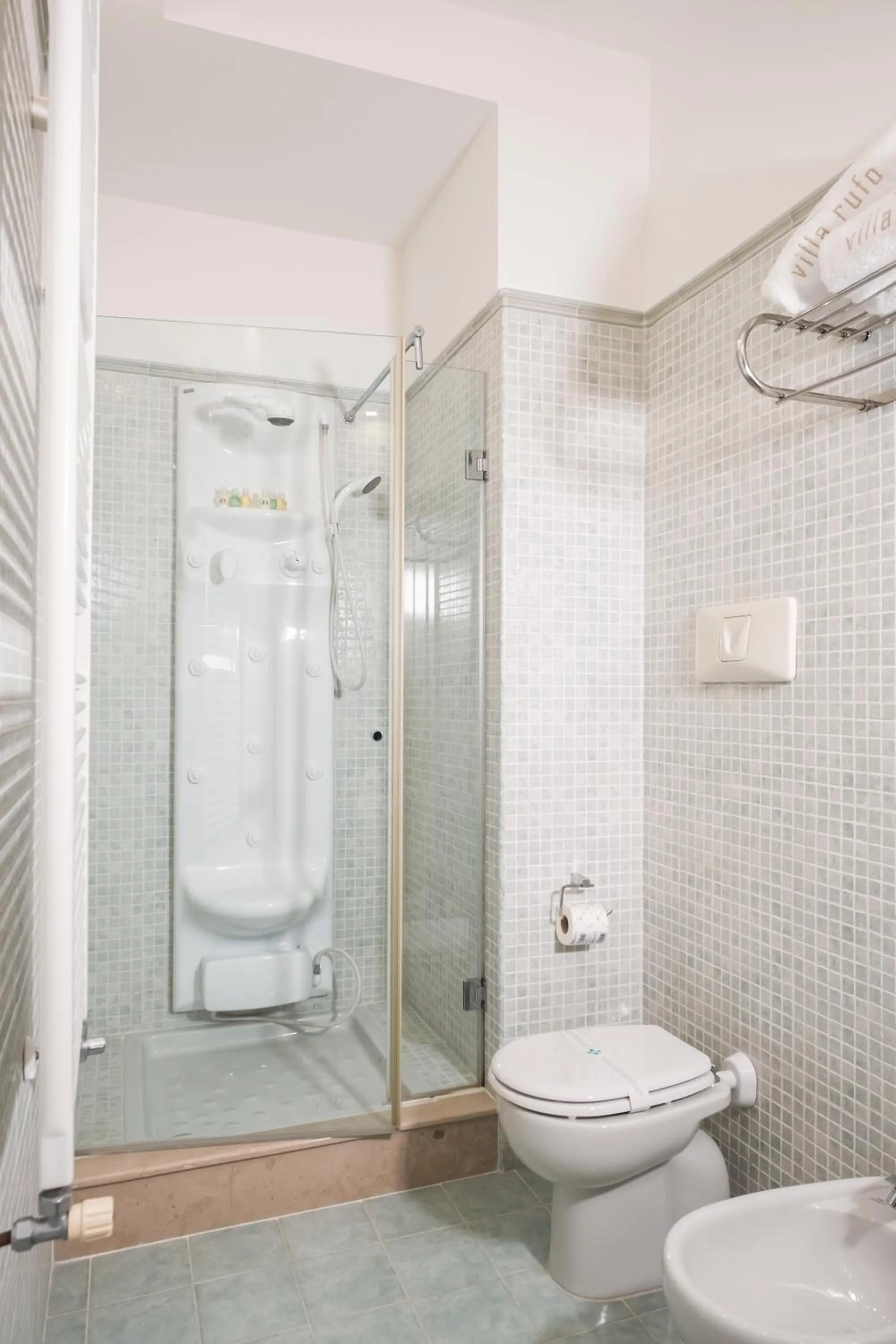 Shower in Villa Rufo