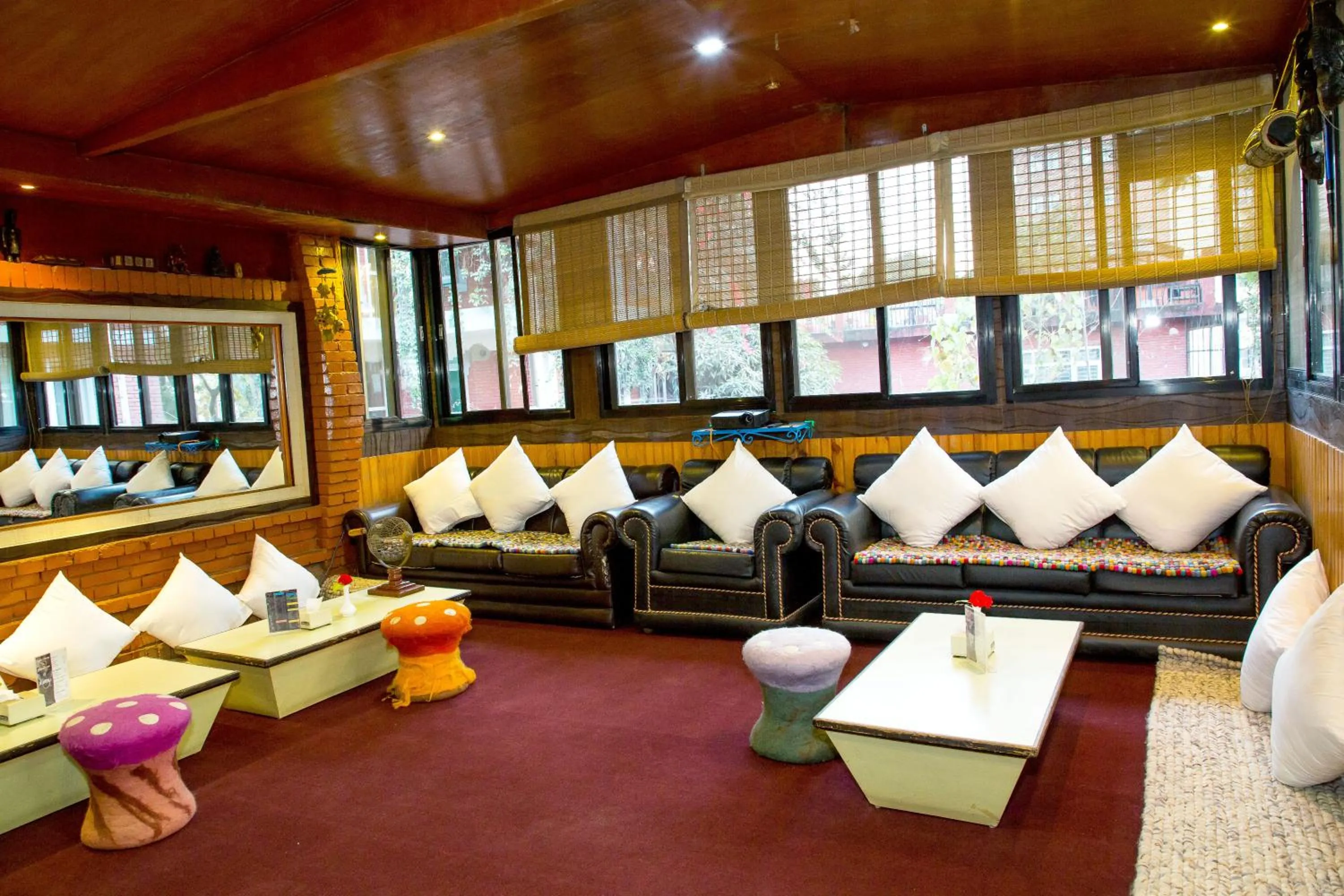 Living room in Shangrila Boutique Hotel