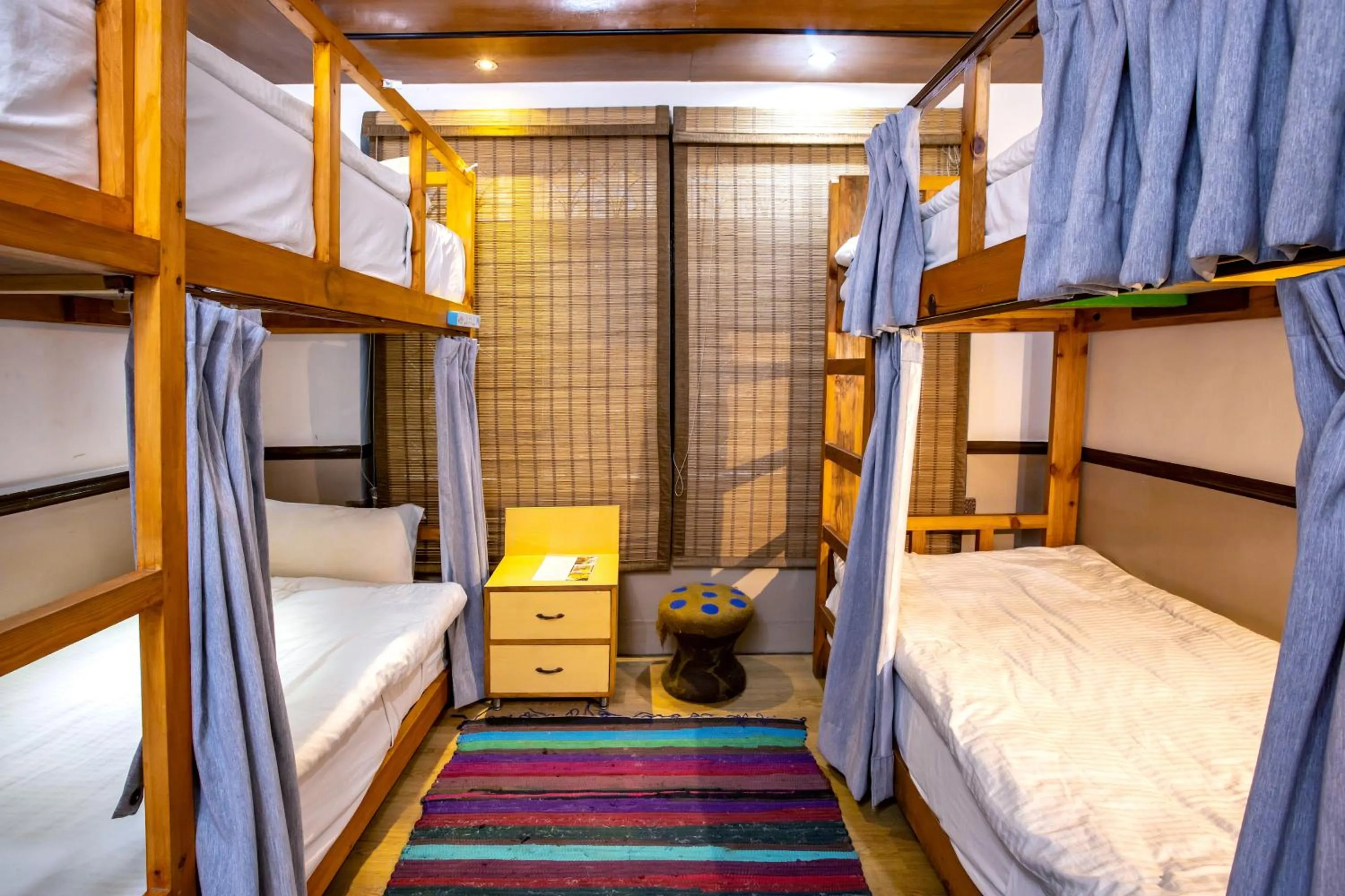 bunk bed, Bed in Shangrila Boutique Hotel