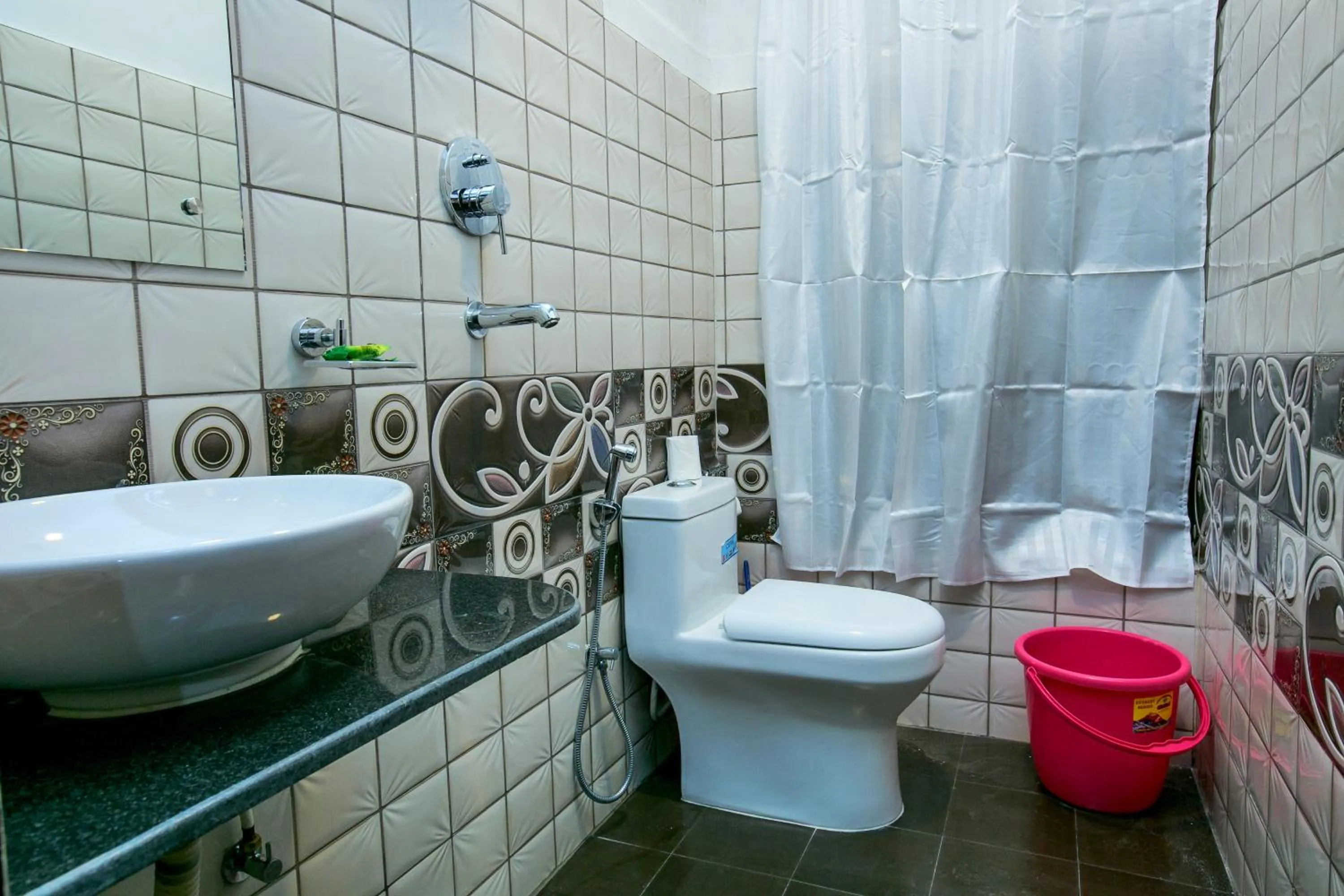 Bathroom in Shangrila Boutique Hotel