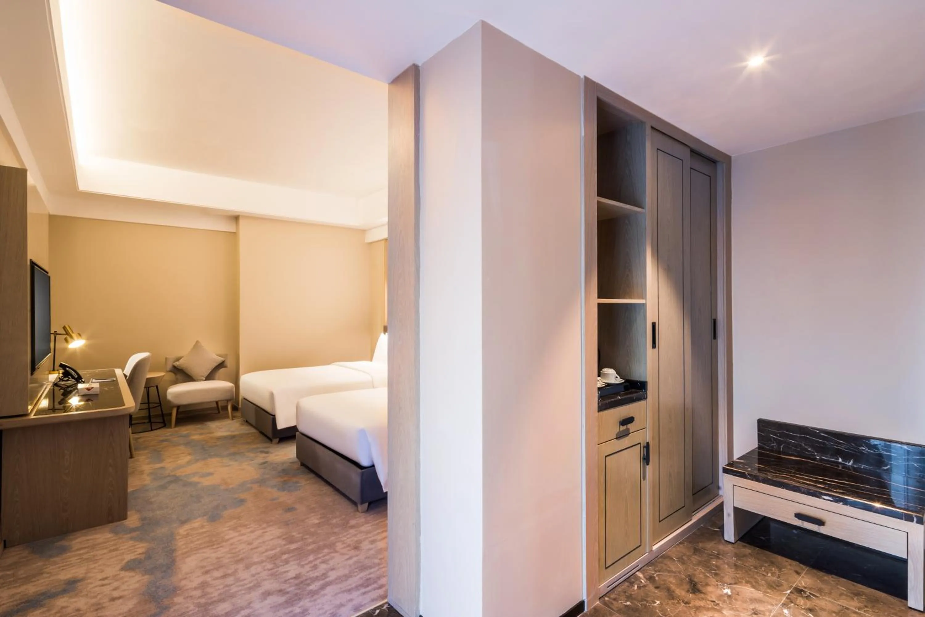 Photo of the whole room, Bed in Aber Khamis Mushait