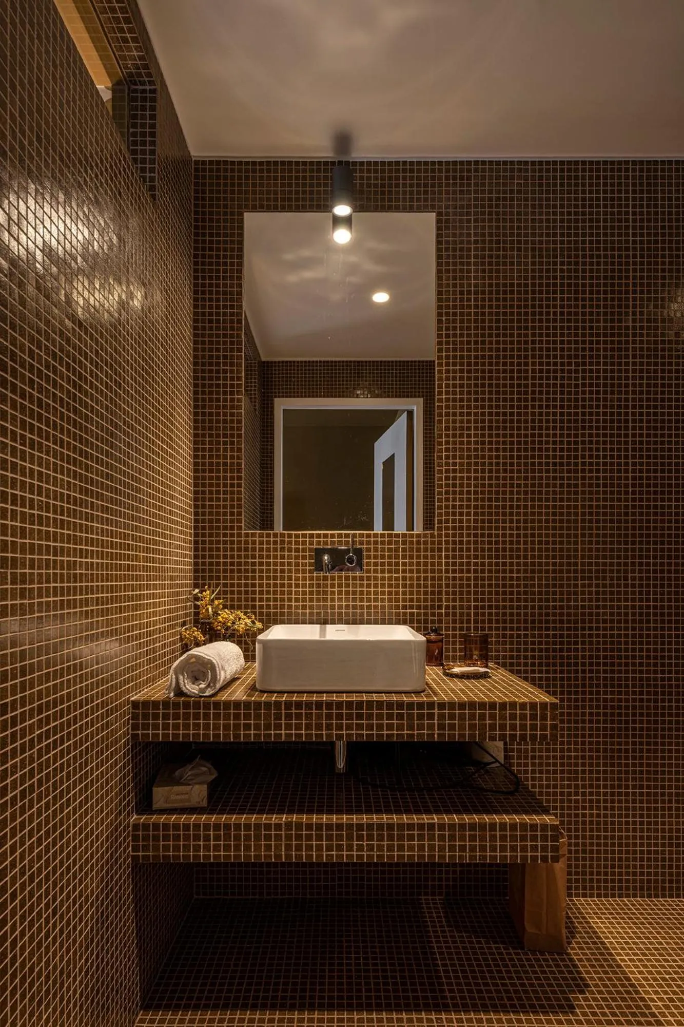 Bathroom in toctoctoc lisboa