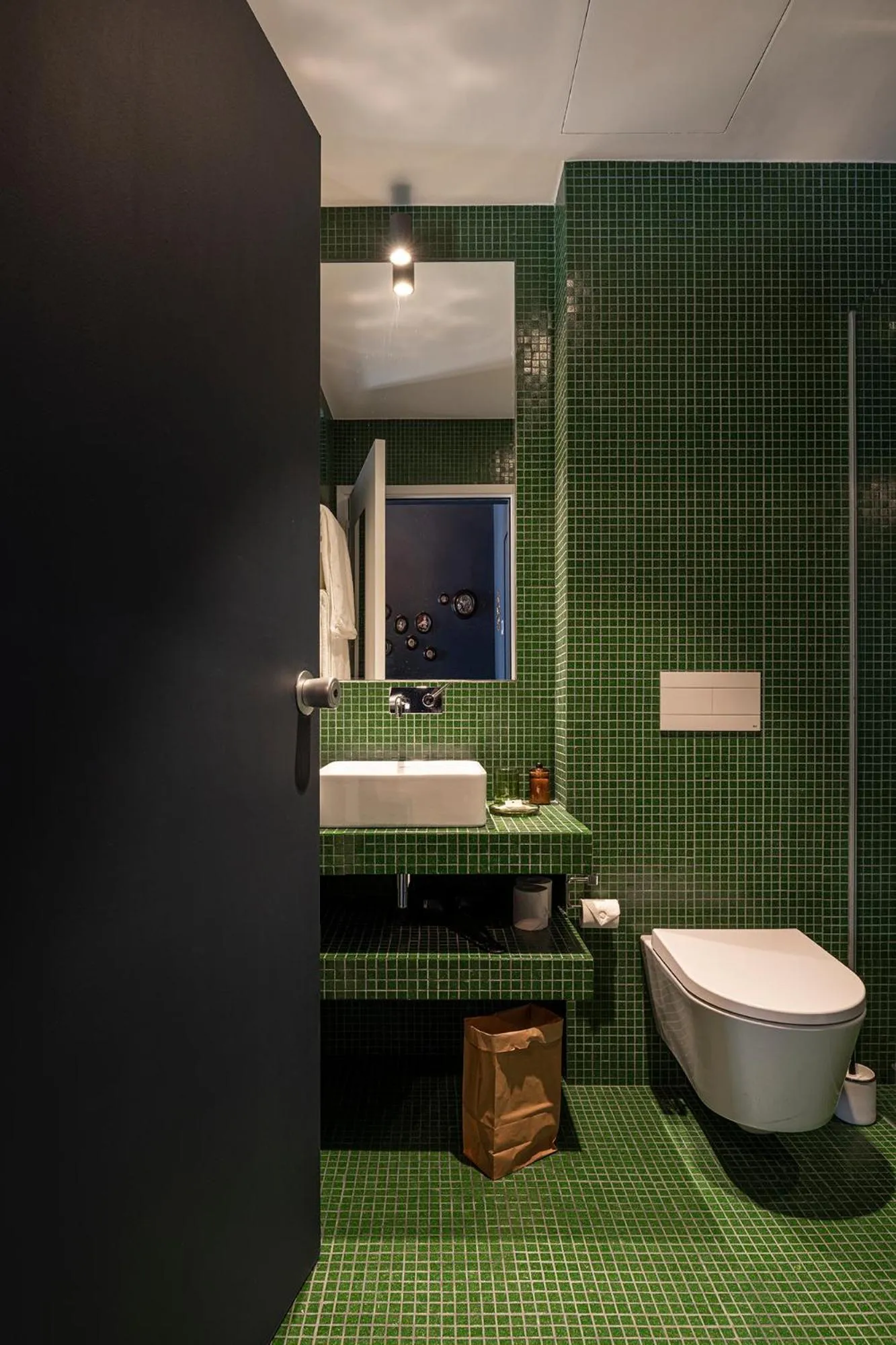 Toilet in toctoctoc lisboa