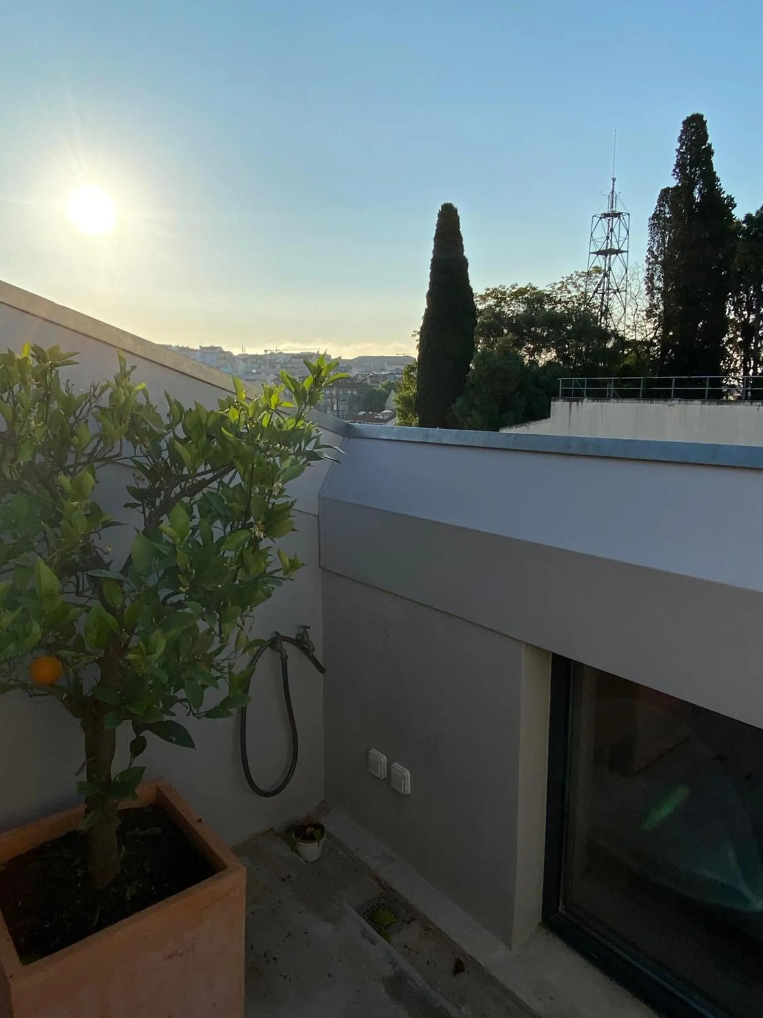 View (from property/room) in toctoctoc lisboa