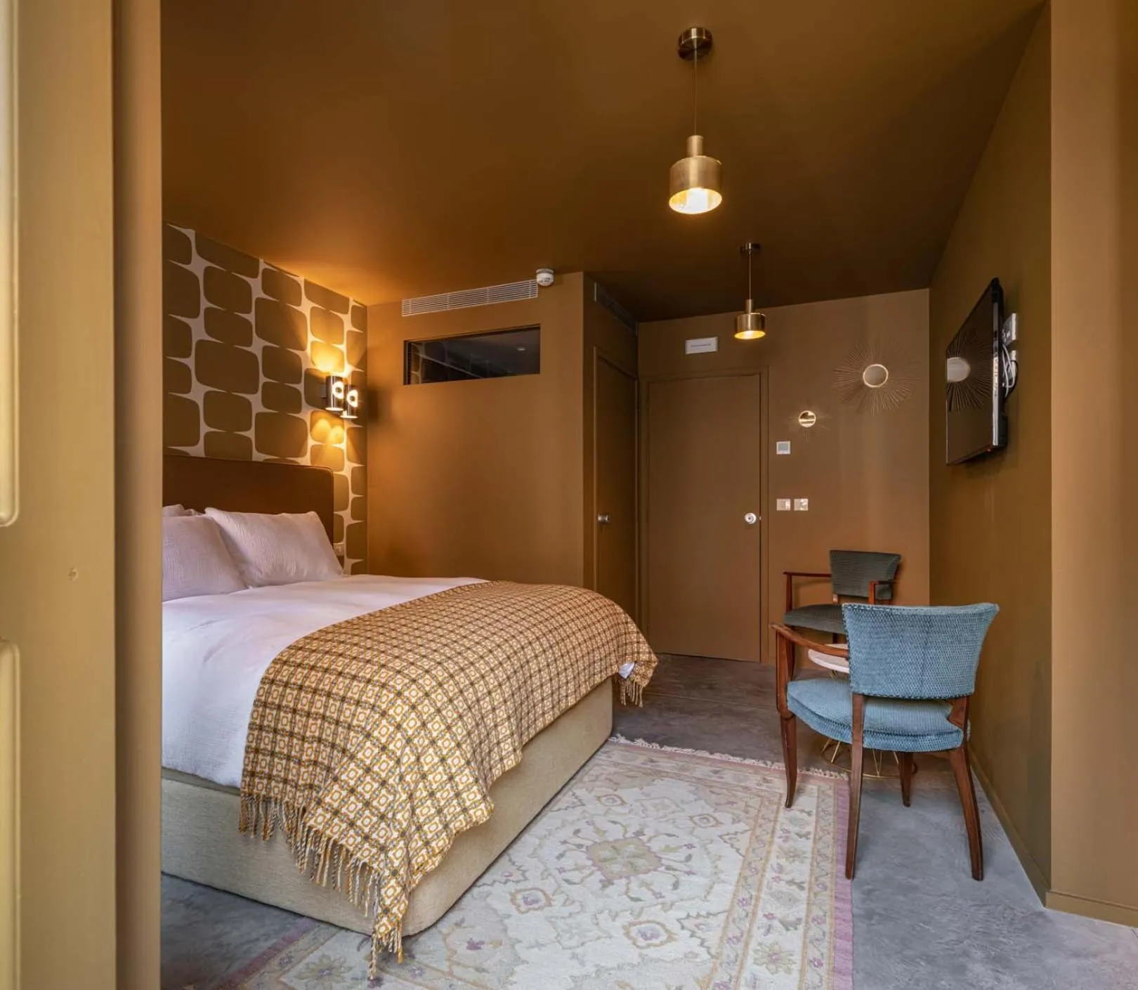 Bed in toctoctoc lisboa