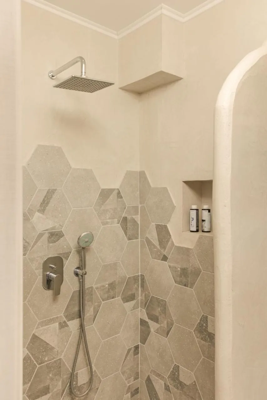 Scarabeo Suites & Villas Parga