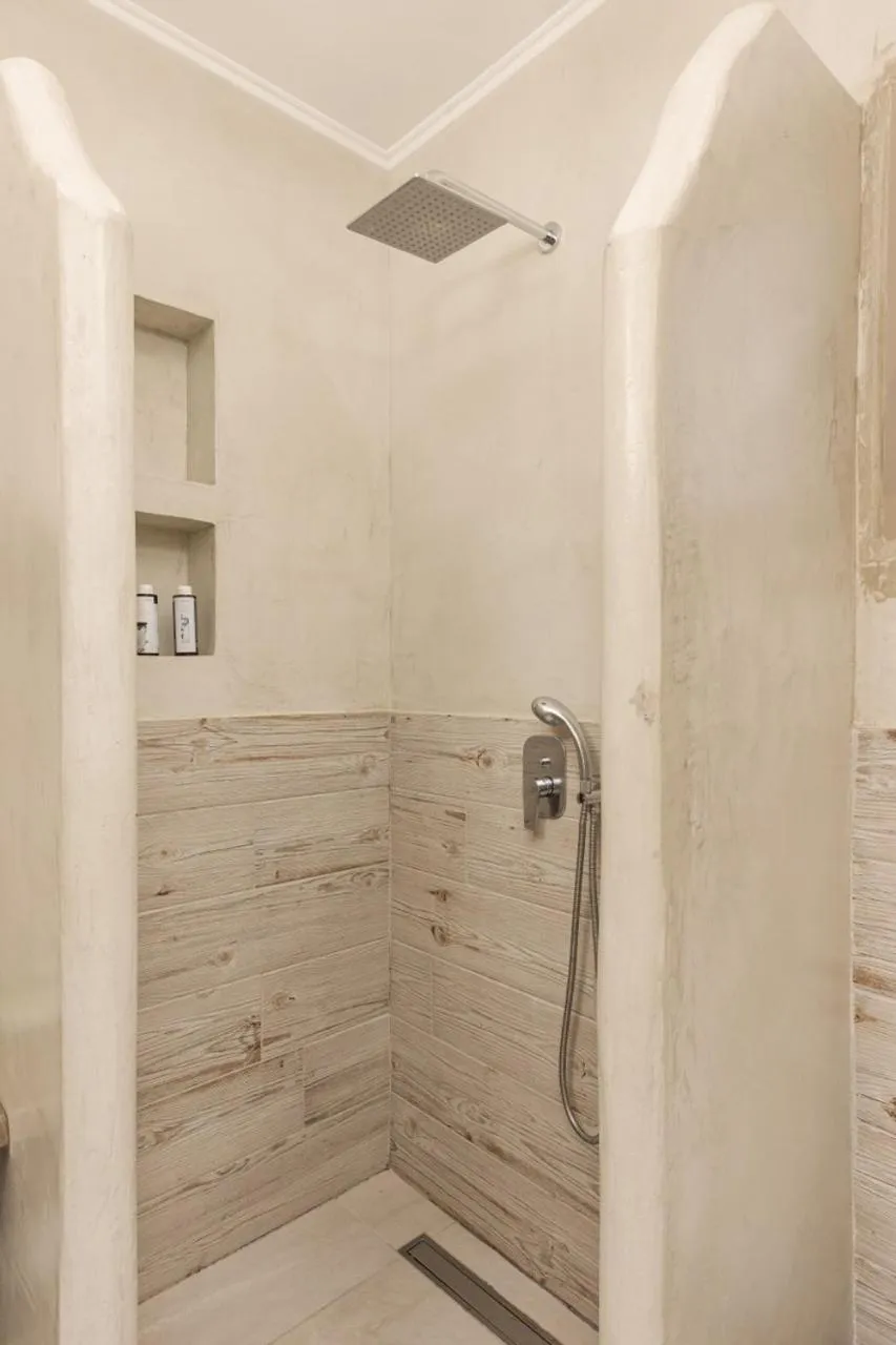 Scarabeo Suites & Villas Parga