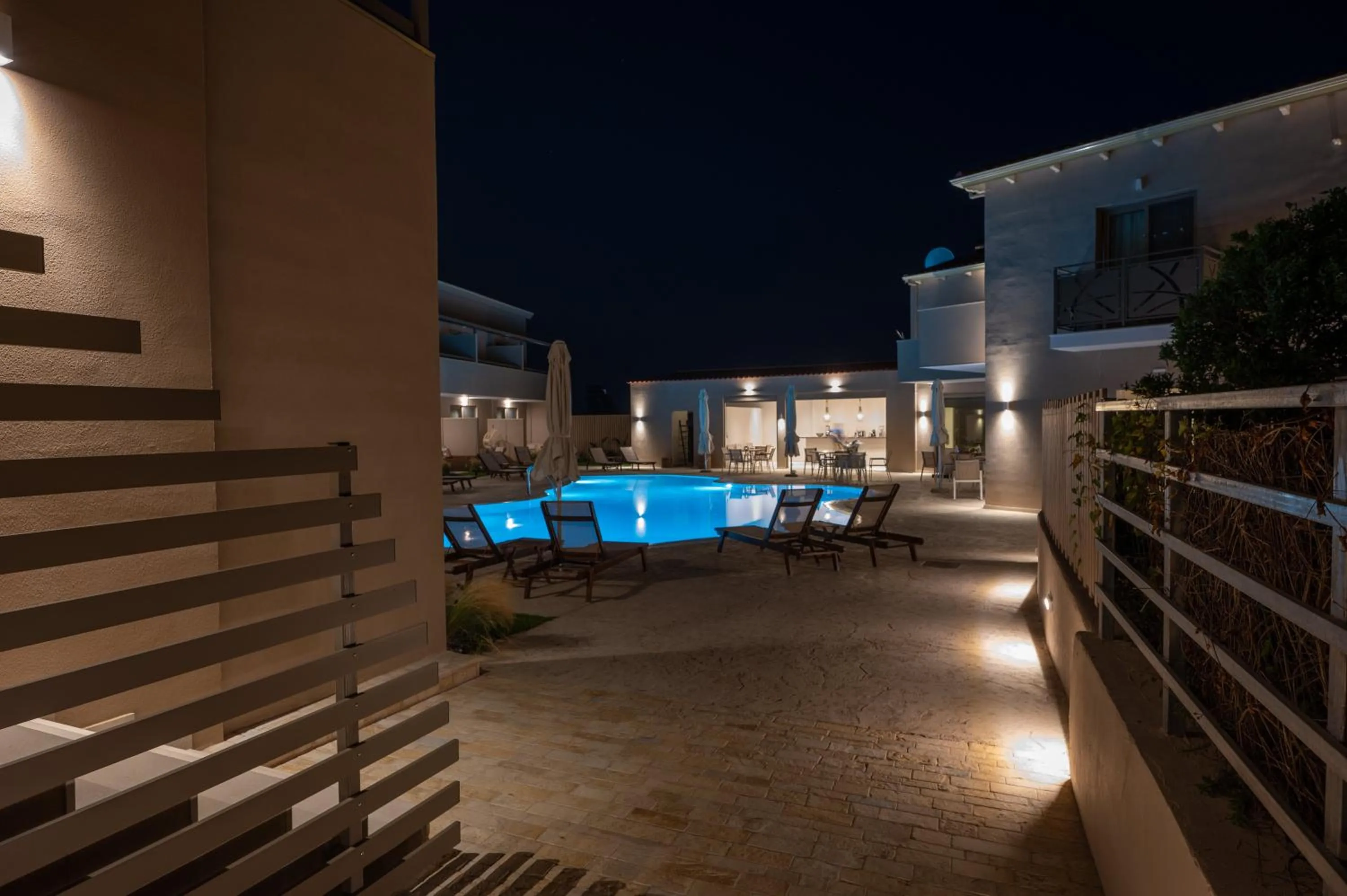 Scarabeo Suites & Villas Parga