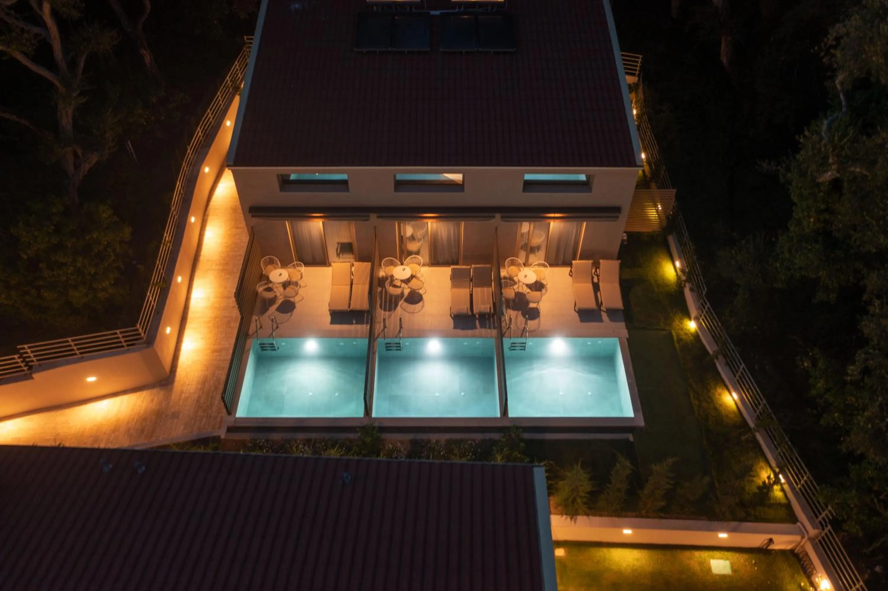 Scarabeo Suites & Villas Parga