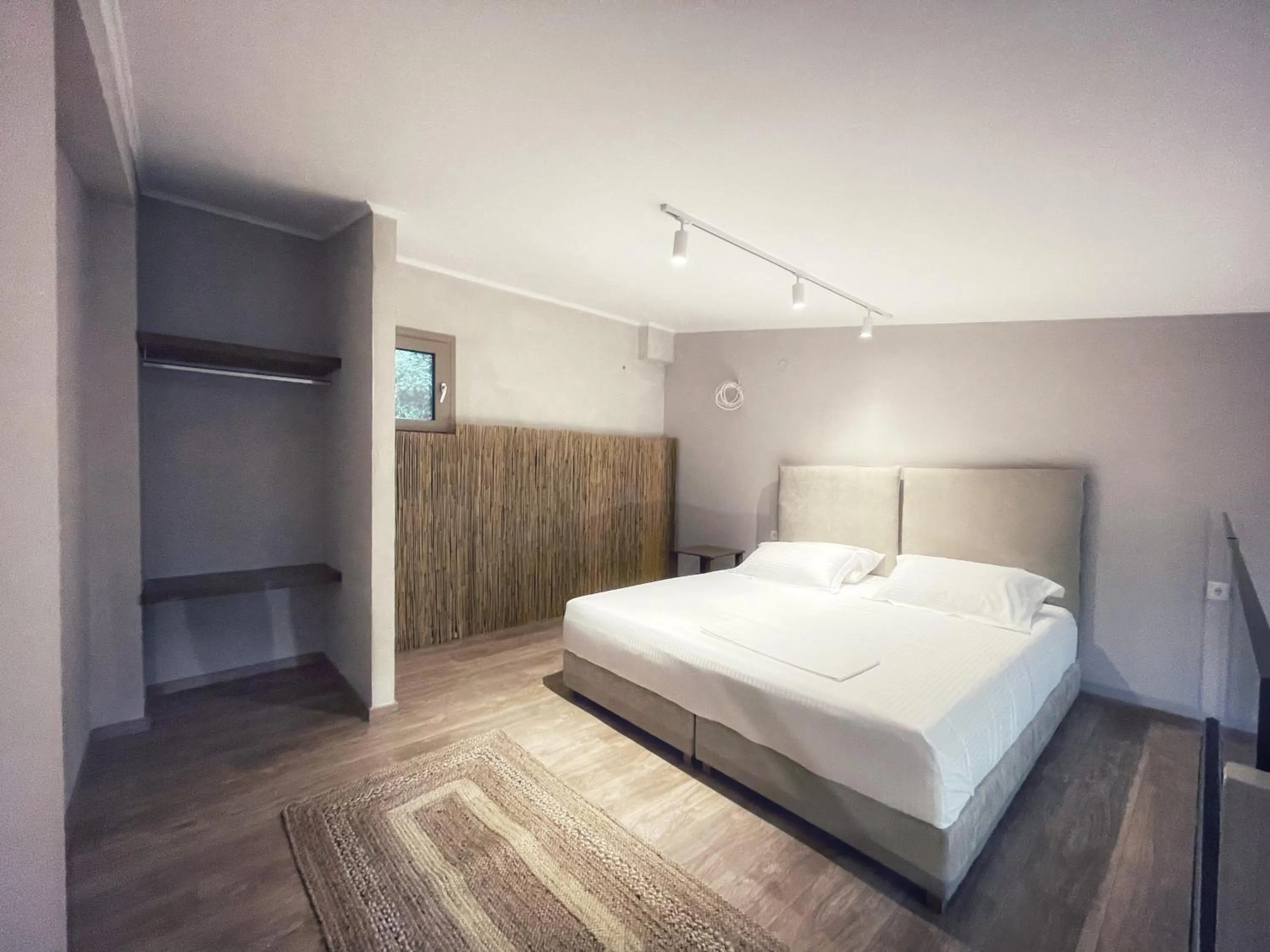 Scarabeo Suites & Villas Parga