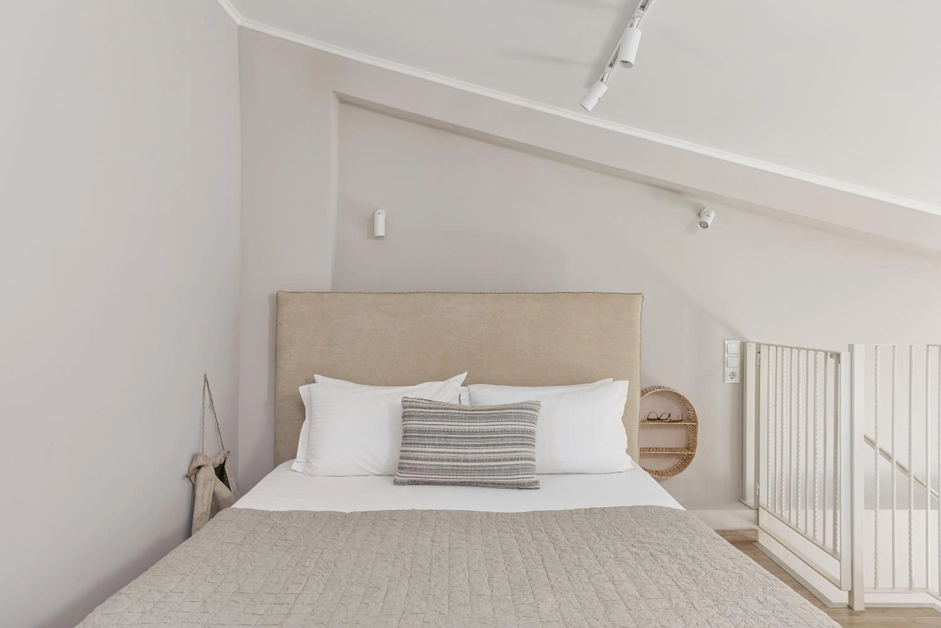 Scarabeo Suites & Villas Parga