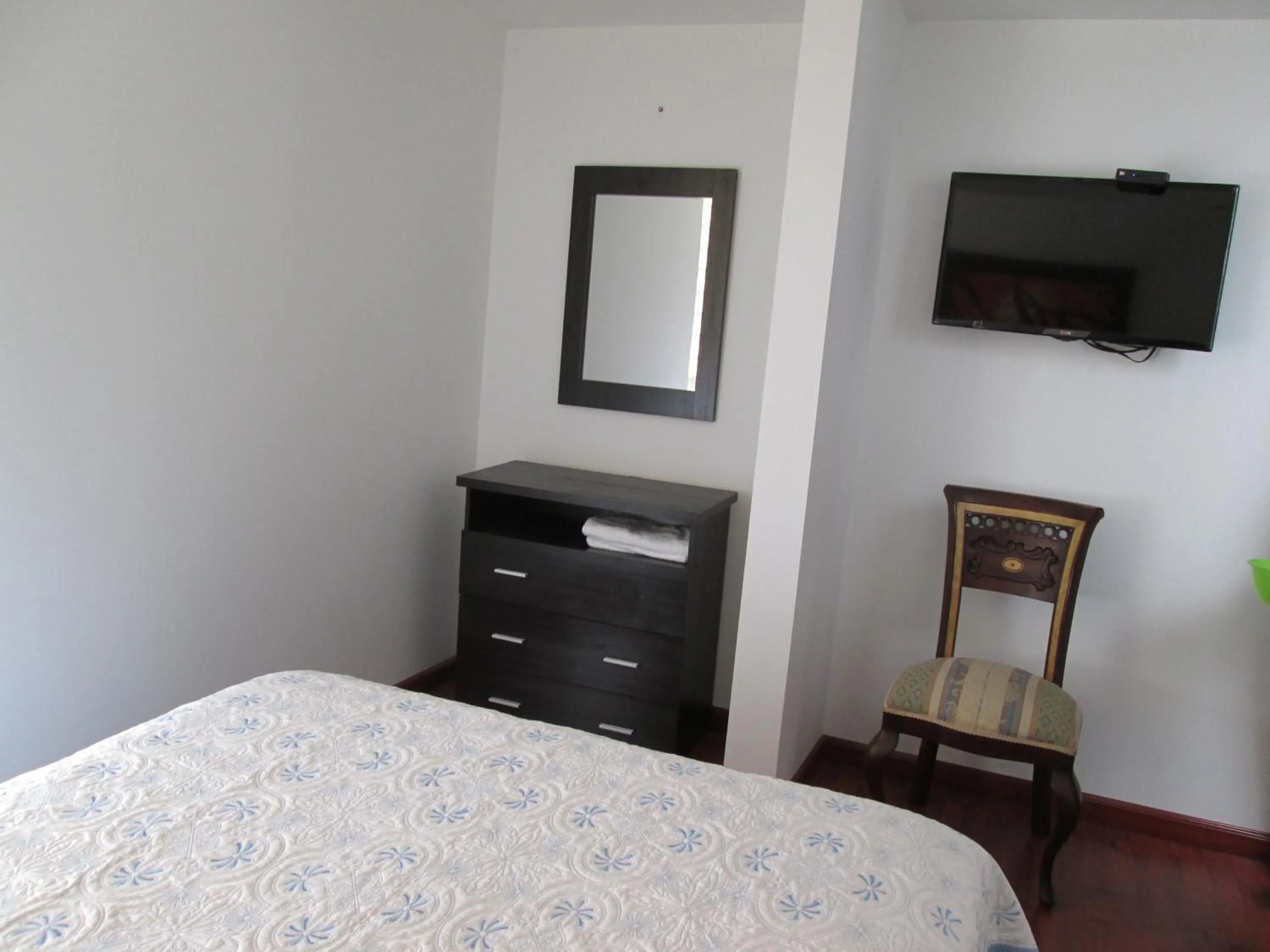 Photo of the whole room, Bed in Hotel Parque Santander Tunja
