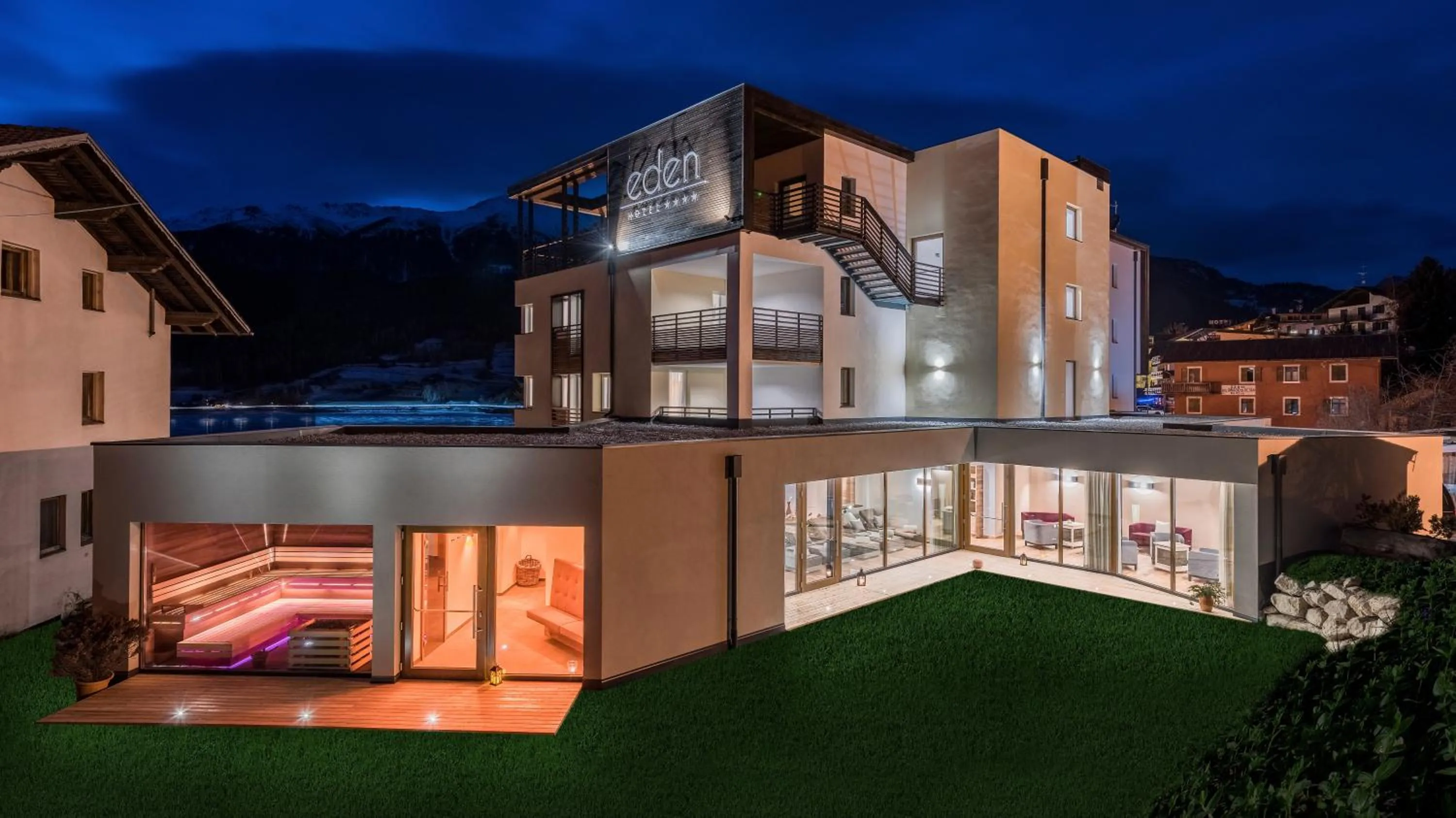 Facade/entrance in Eden Boutique Hotel