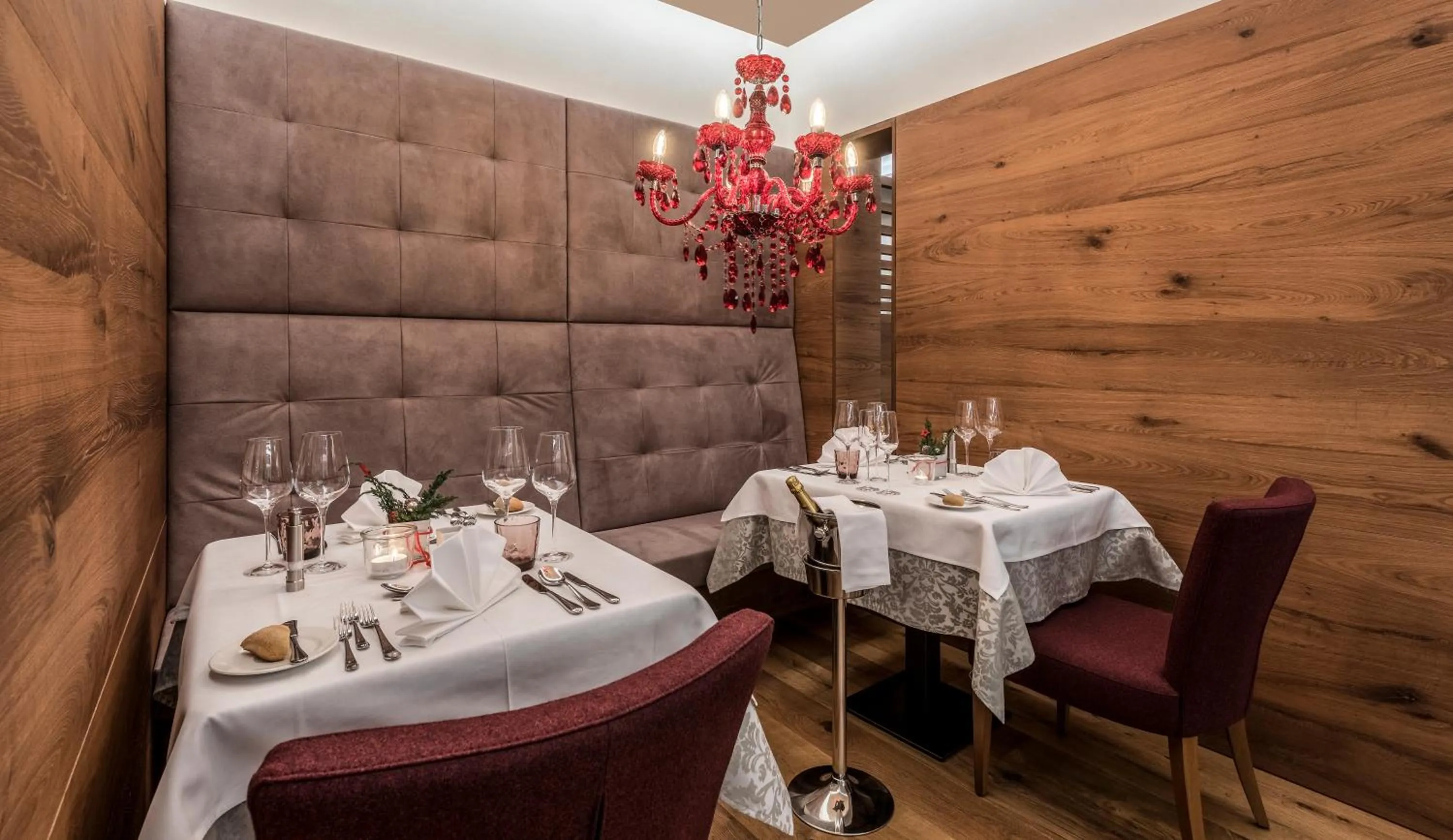 Restaurant/places to eat in Eden Boutique Hotel