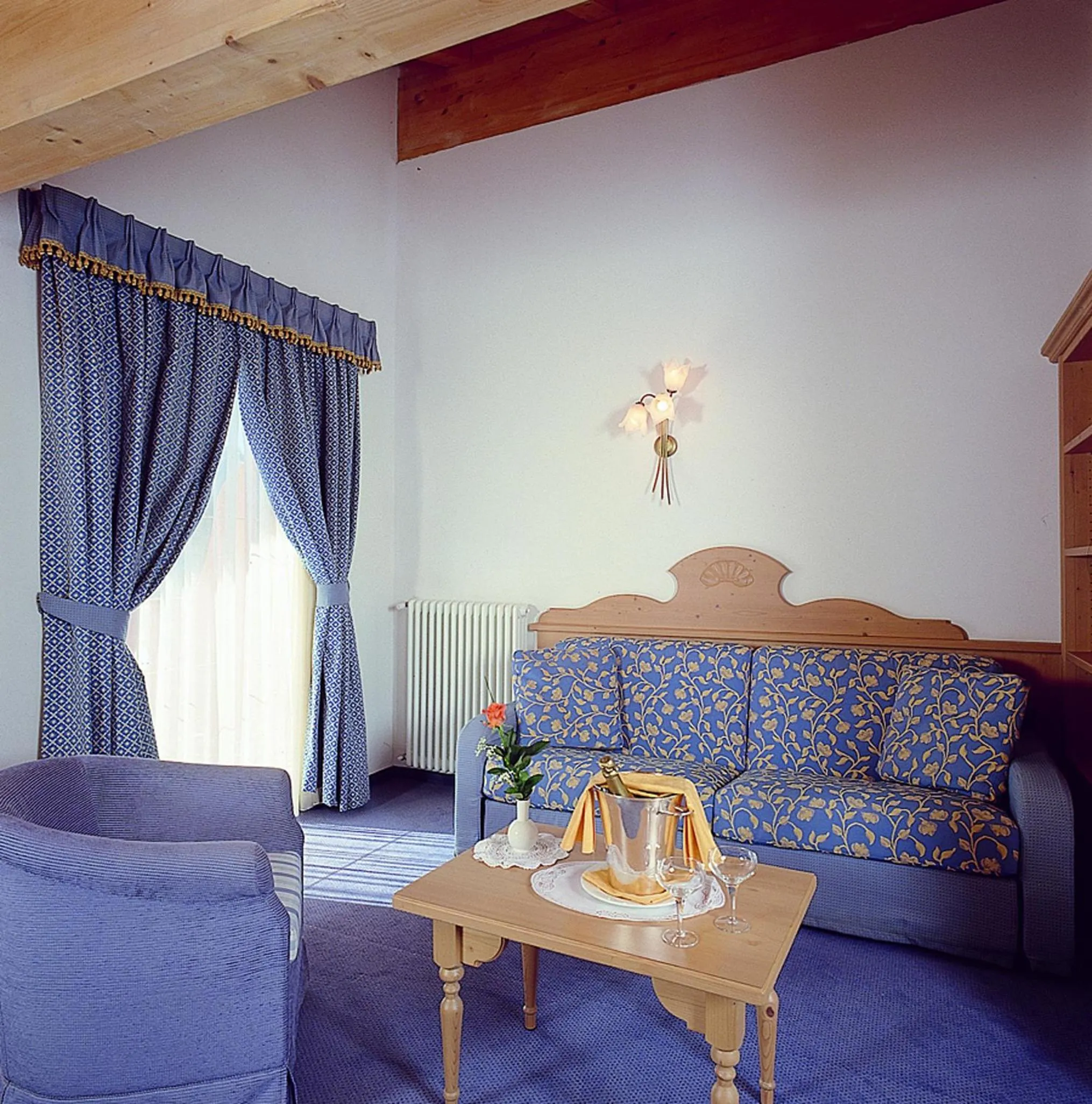 Seating area in Hotel Casa del Campo