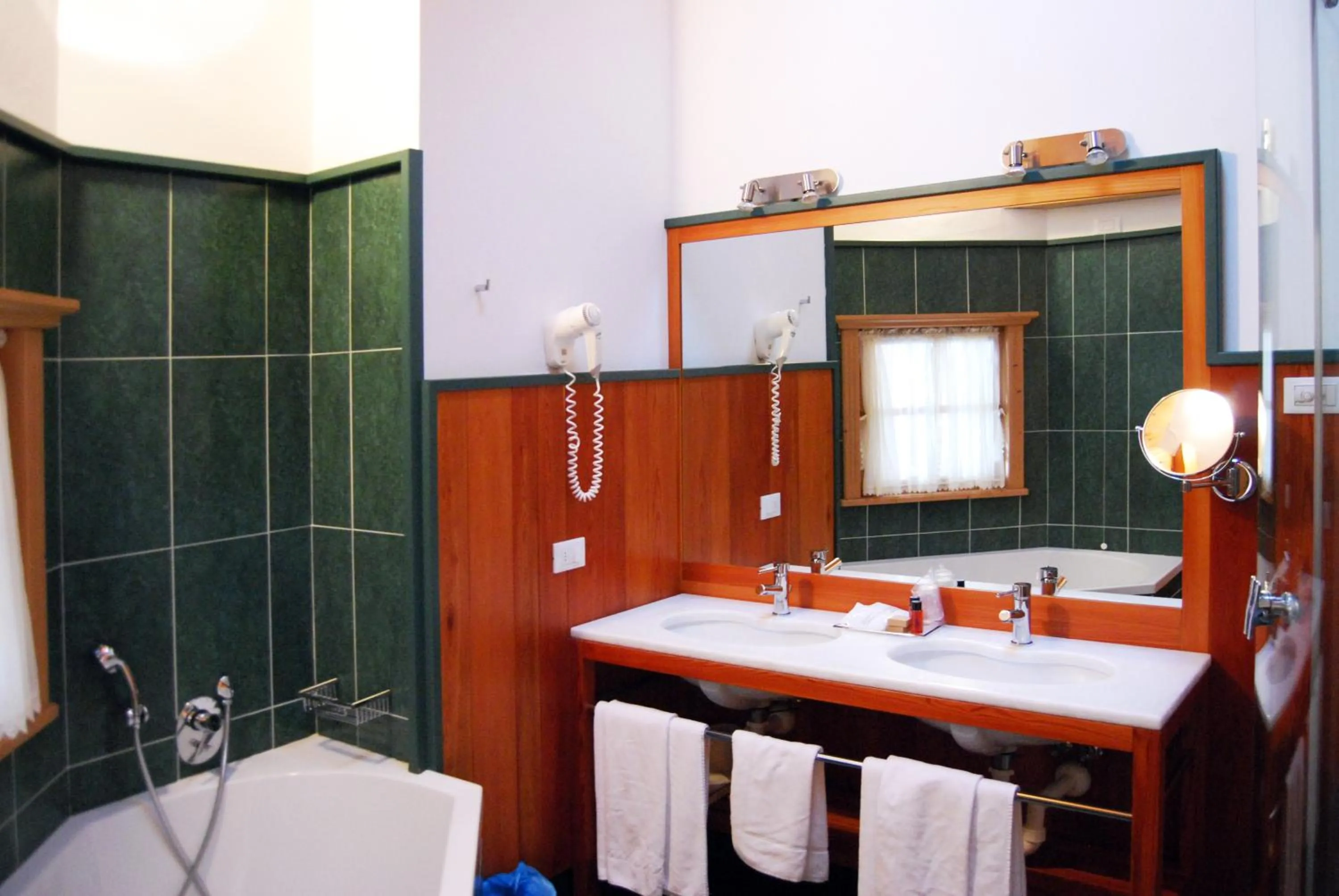 Shower in Hotel Casa del Campo