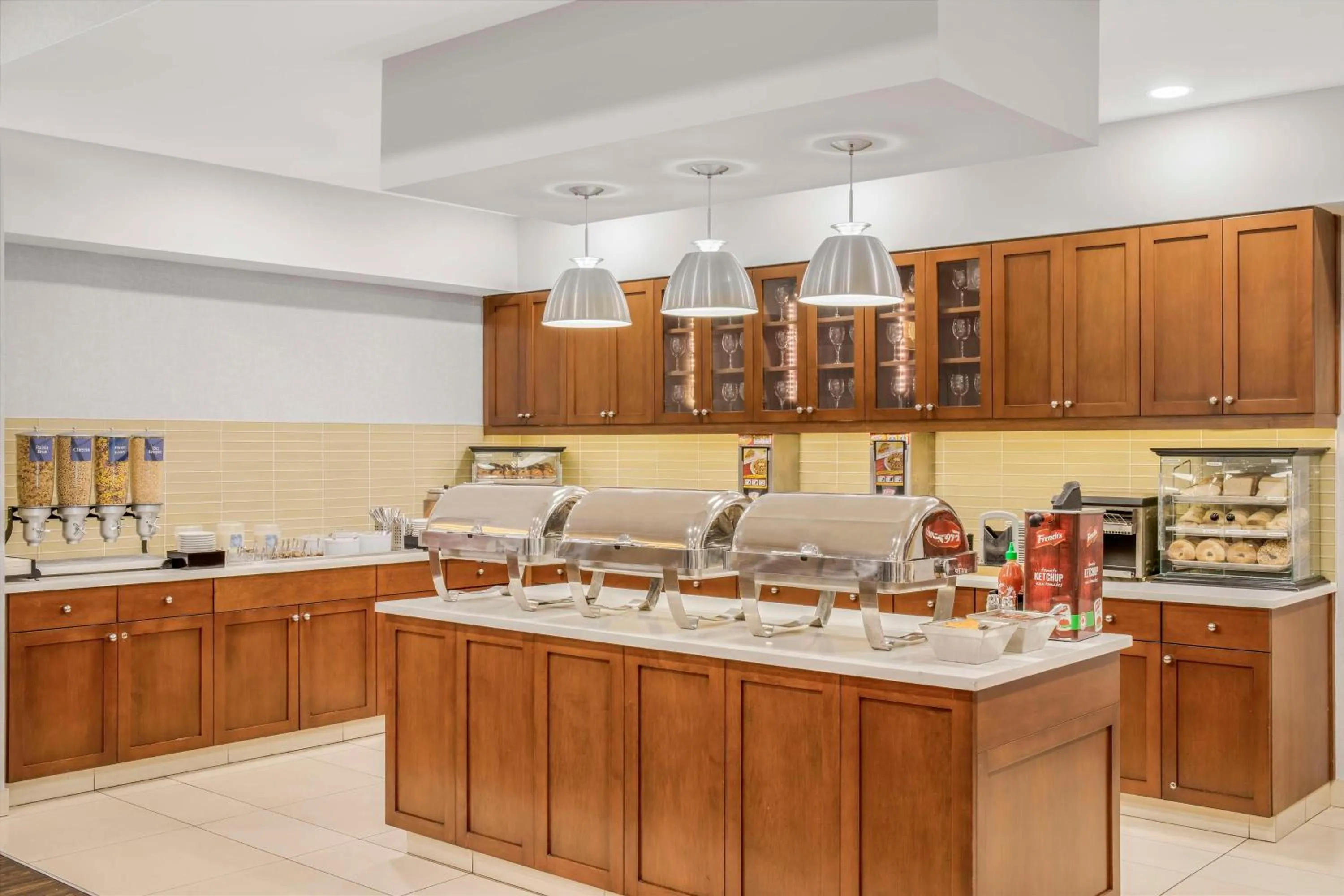 Breakfast in Homewood Suites by Hilton Winnipeg Airport - Polo Park