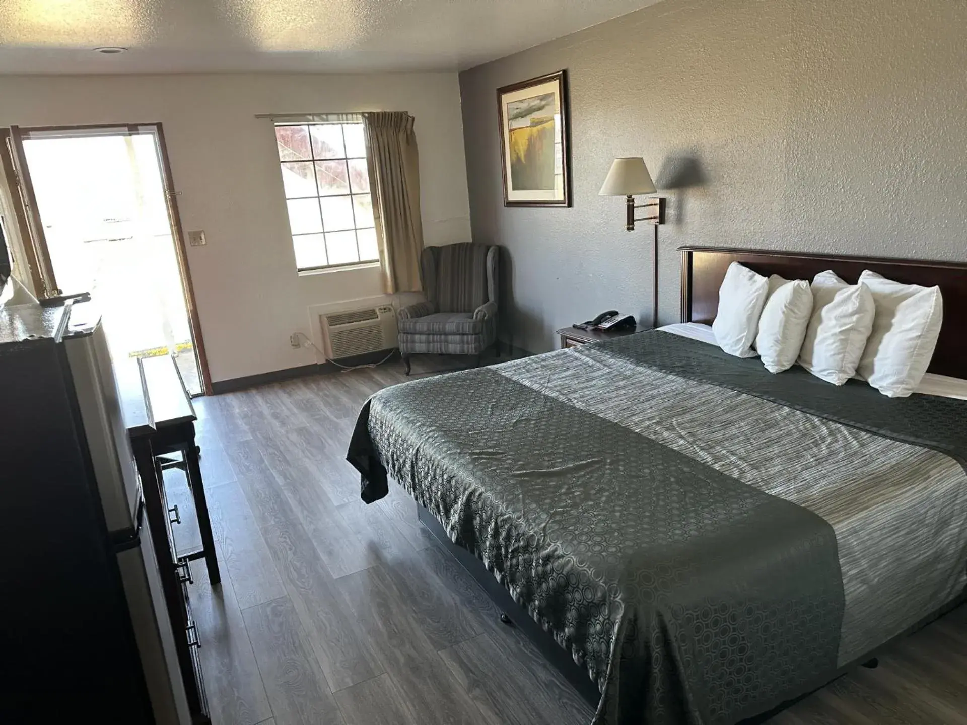 King Room in Southern Nights Motel King Room in Southern Nights Motel