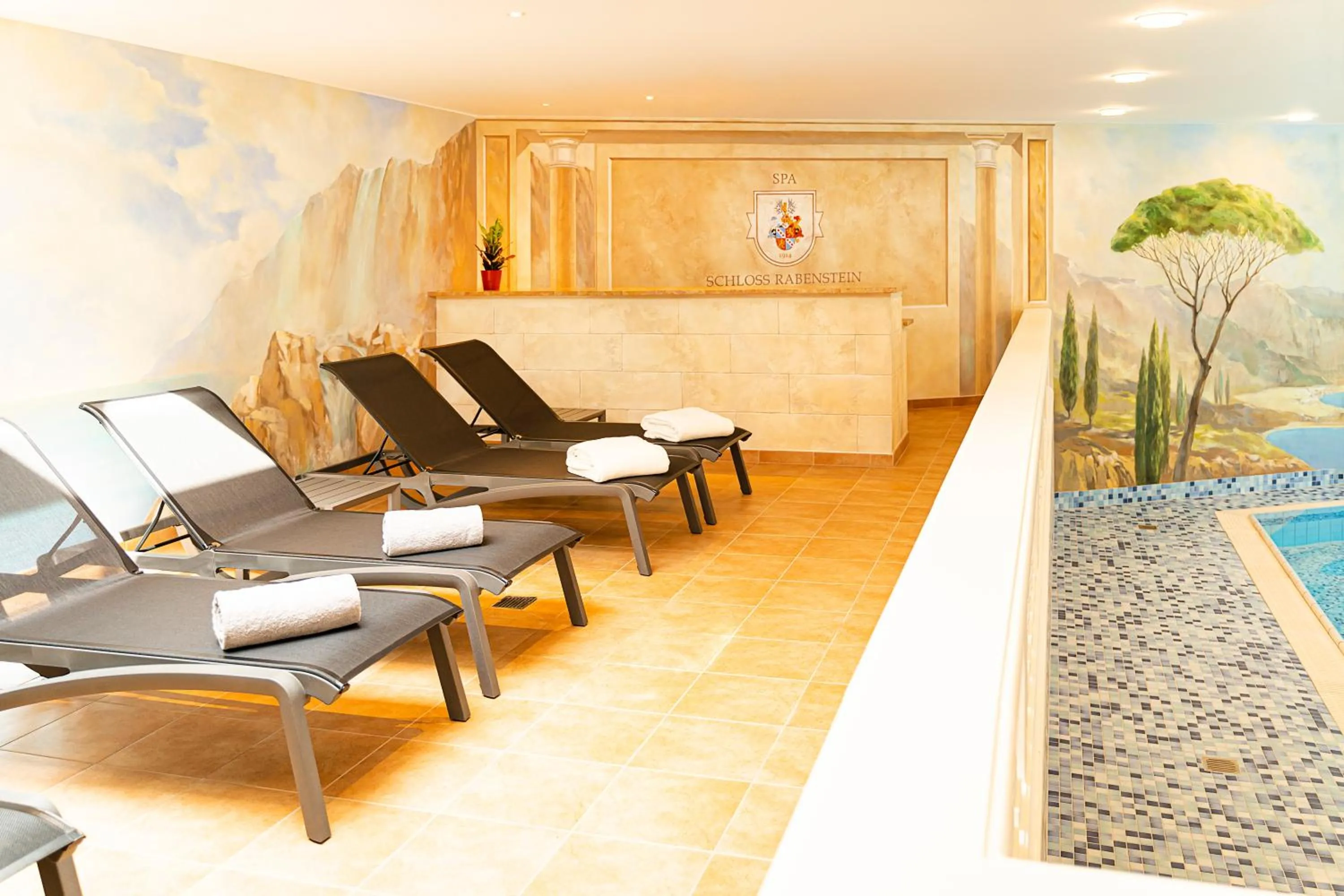 Swimming pool in Robenstein Aktivhotel & SPA