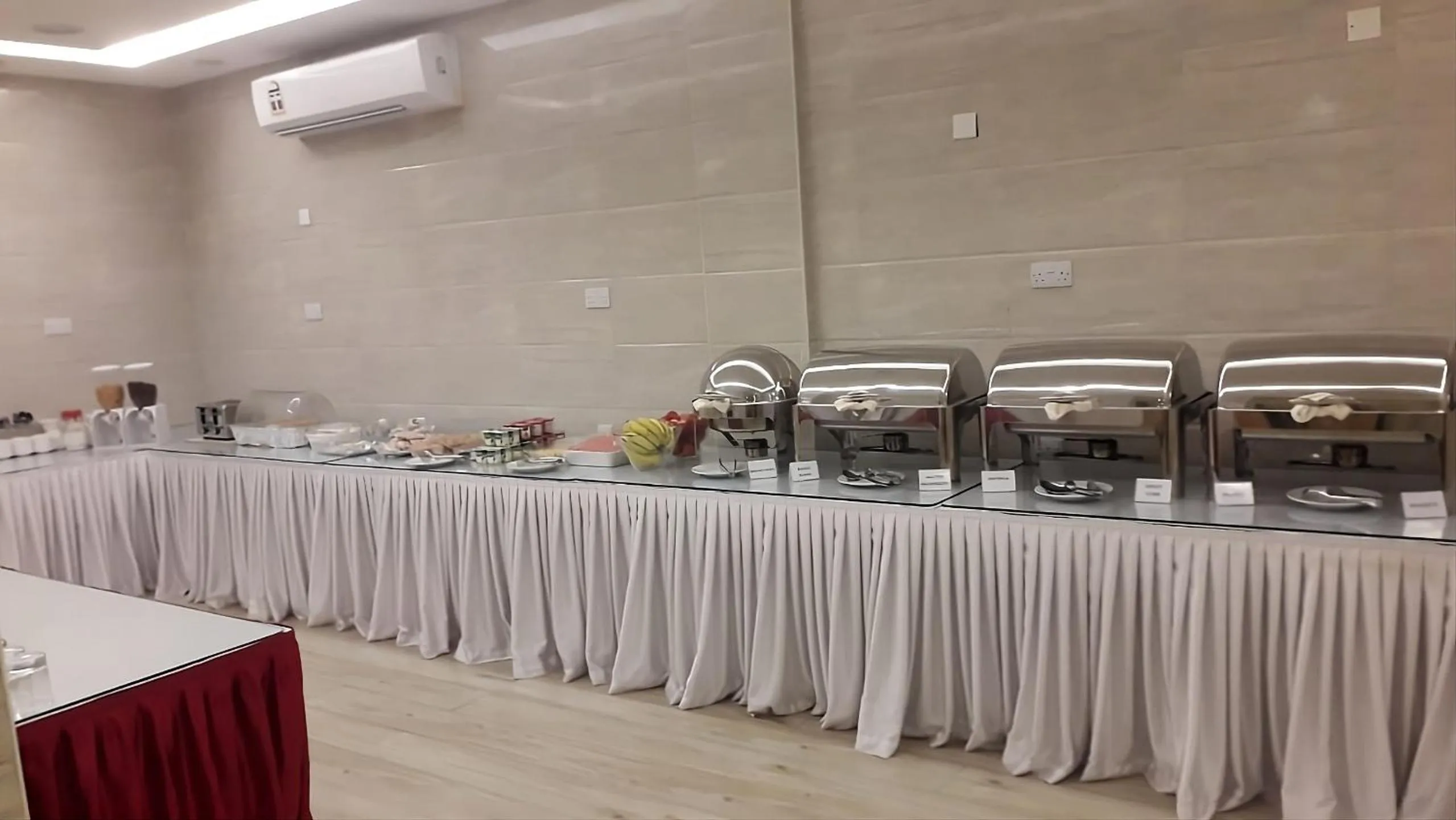 Buffet breakfast in Nizwa Hotel Apartments