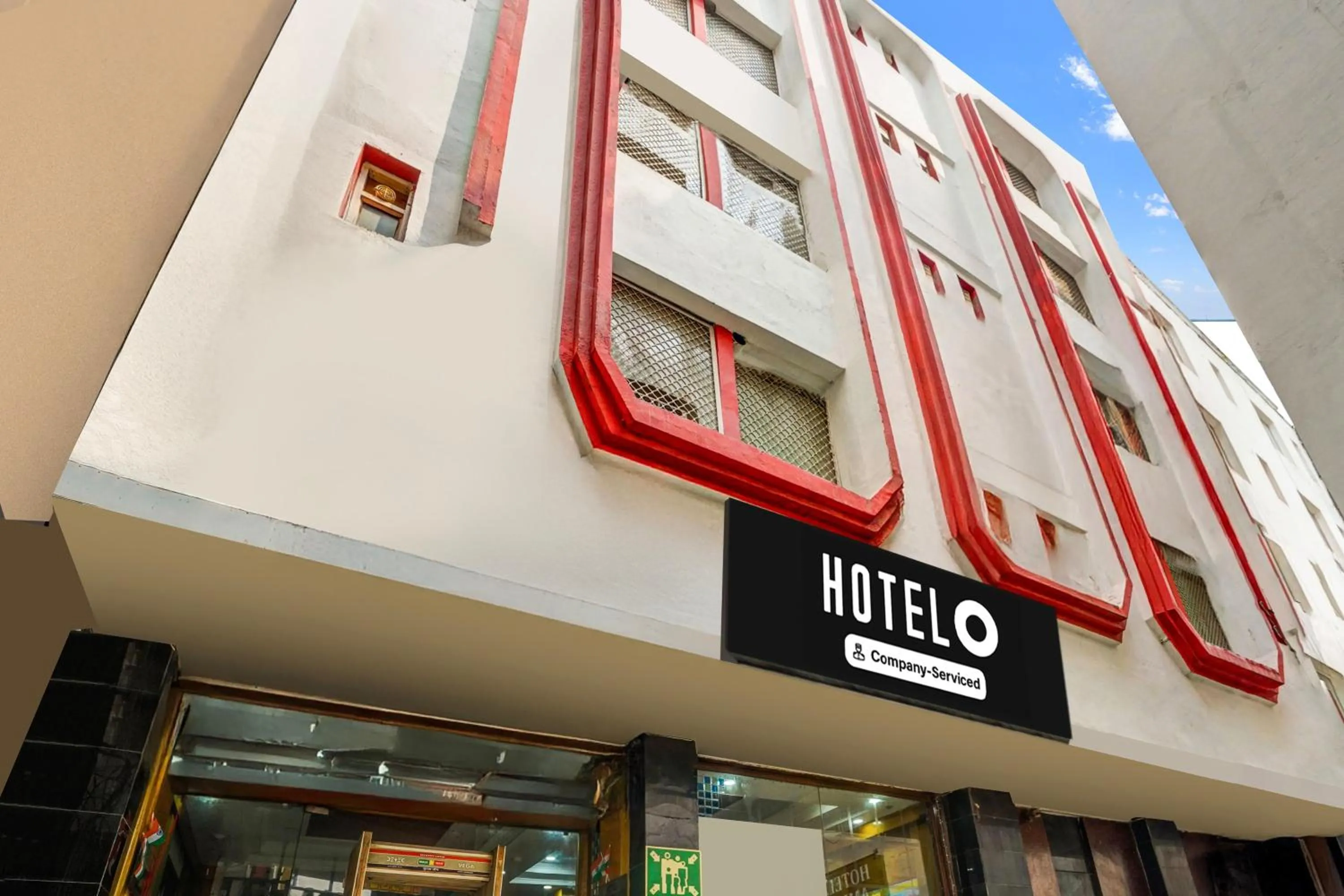 Facade/entrance in Hotel O Paharganj Near Railway Station Formerly Chand Palace