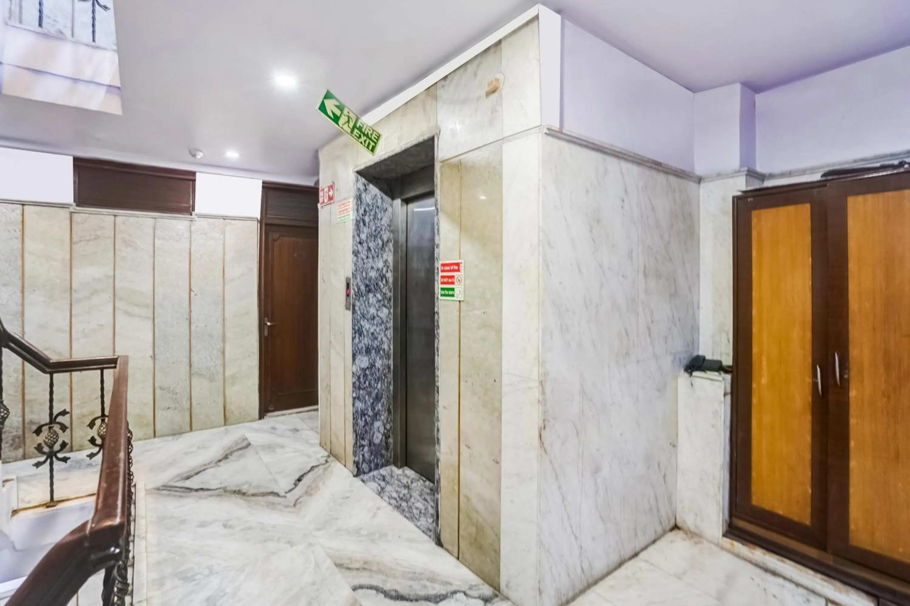 Lobby or reception, Bed in Hotel O Paharganj Near Railway Station Formerly Chand Palace