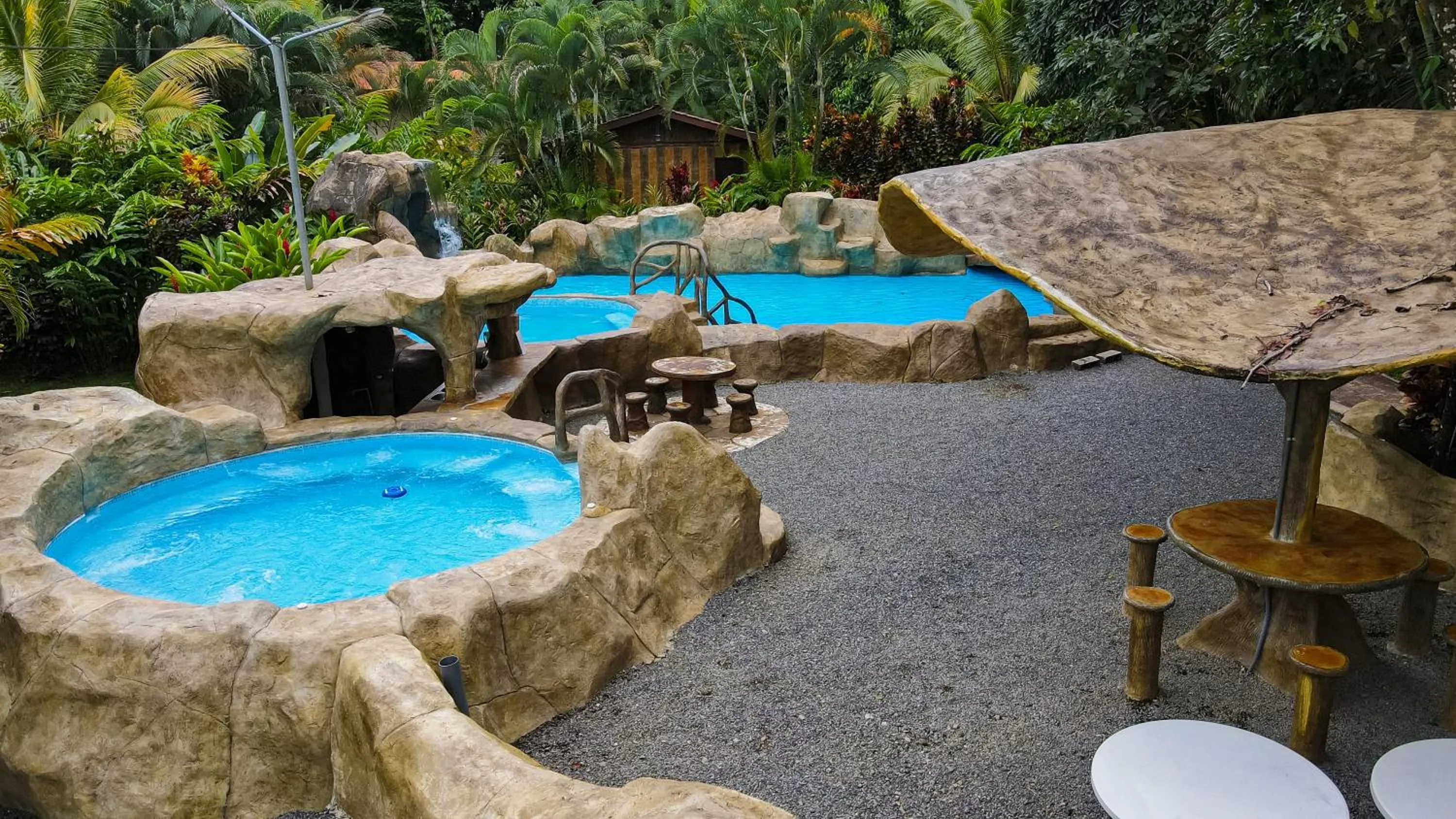 Swimming pool in Orquideas Boutique Hotel