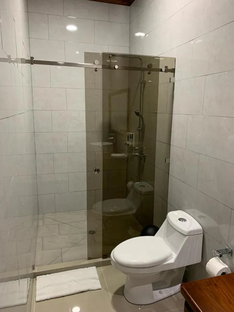 Shower in Orquideas Boutique Hotel