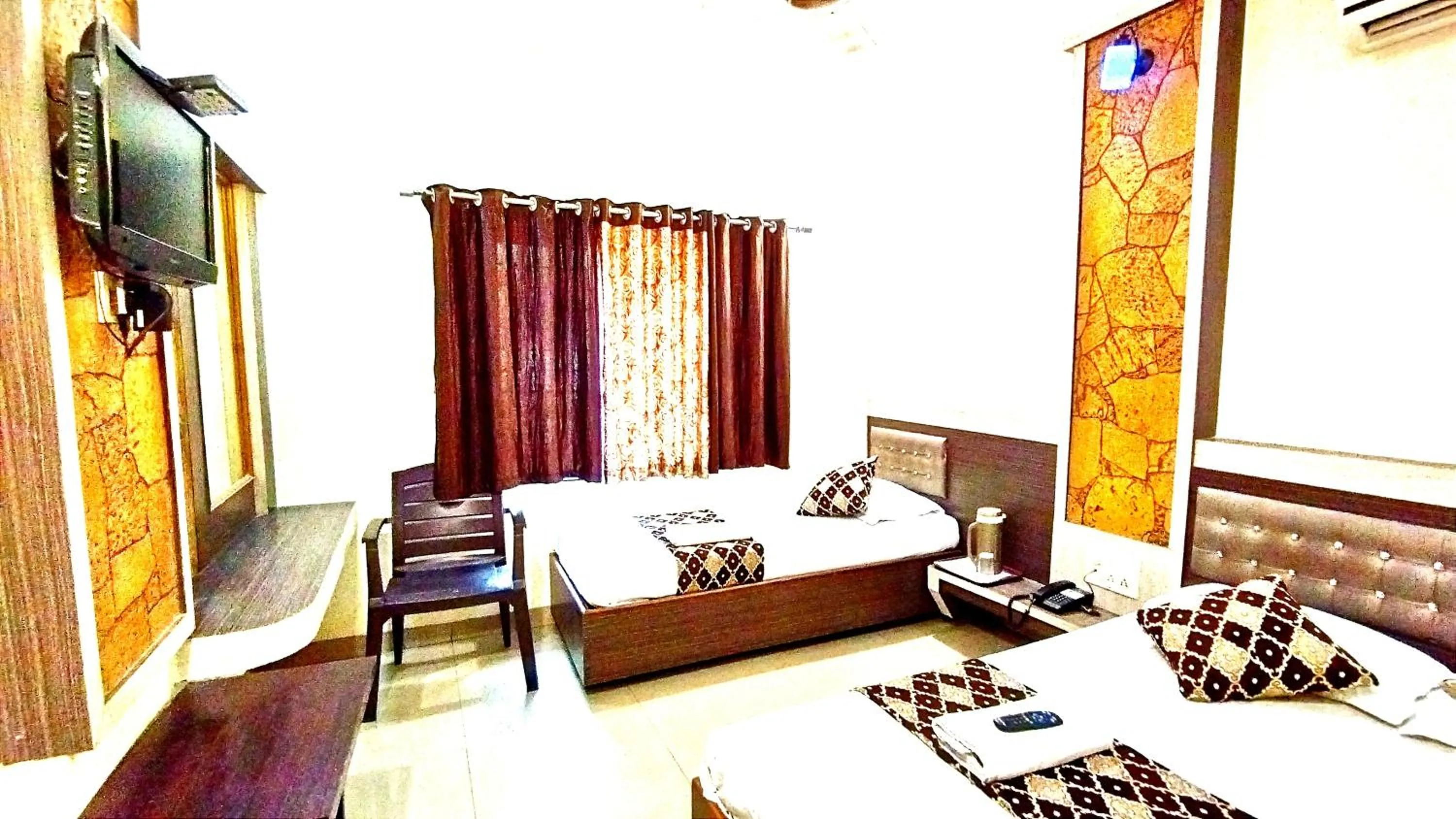 Bed in Sai Balaji Residency