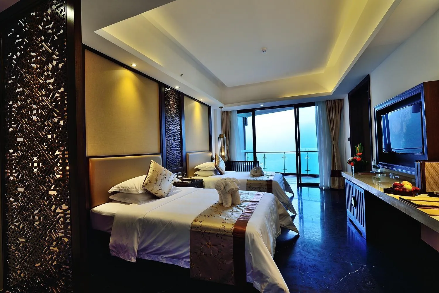 Bedroom, Bed in Harmona Resort & Spa Zhangjiajie