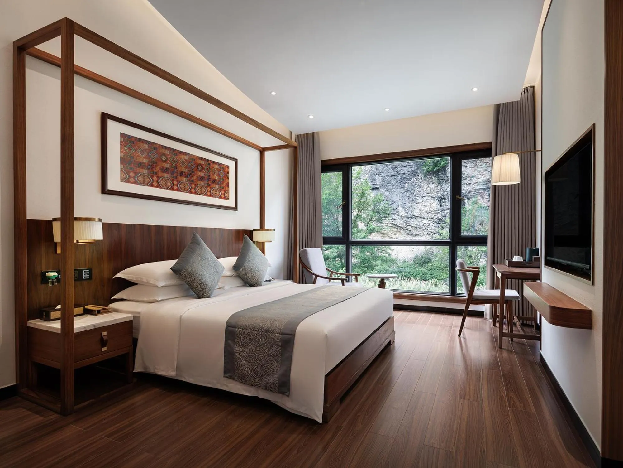 Bed in Harmona Resort & Spa Zhangjiajie