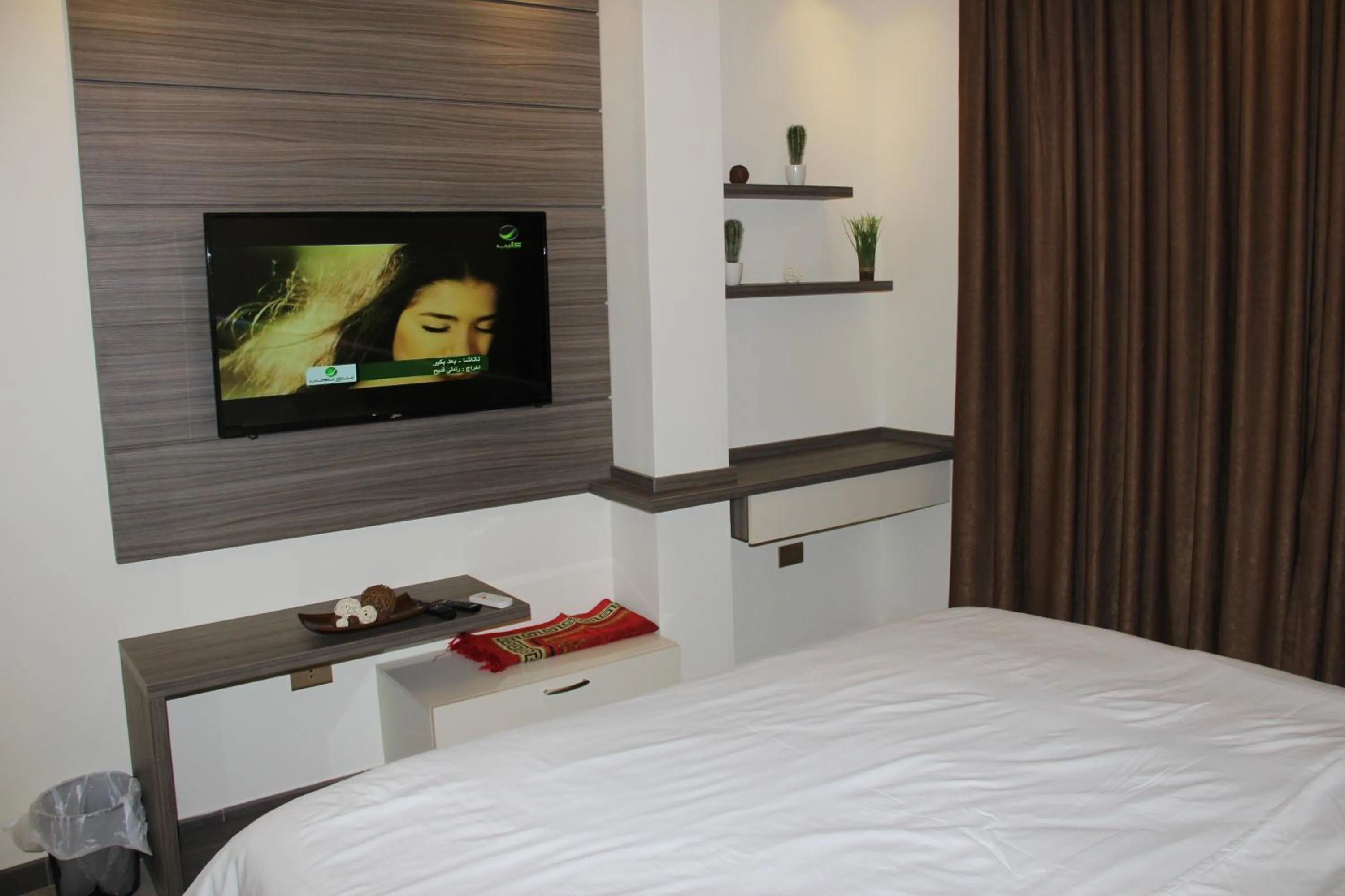 Bed in Seven Days Hotel