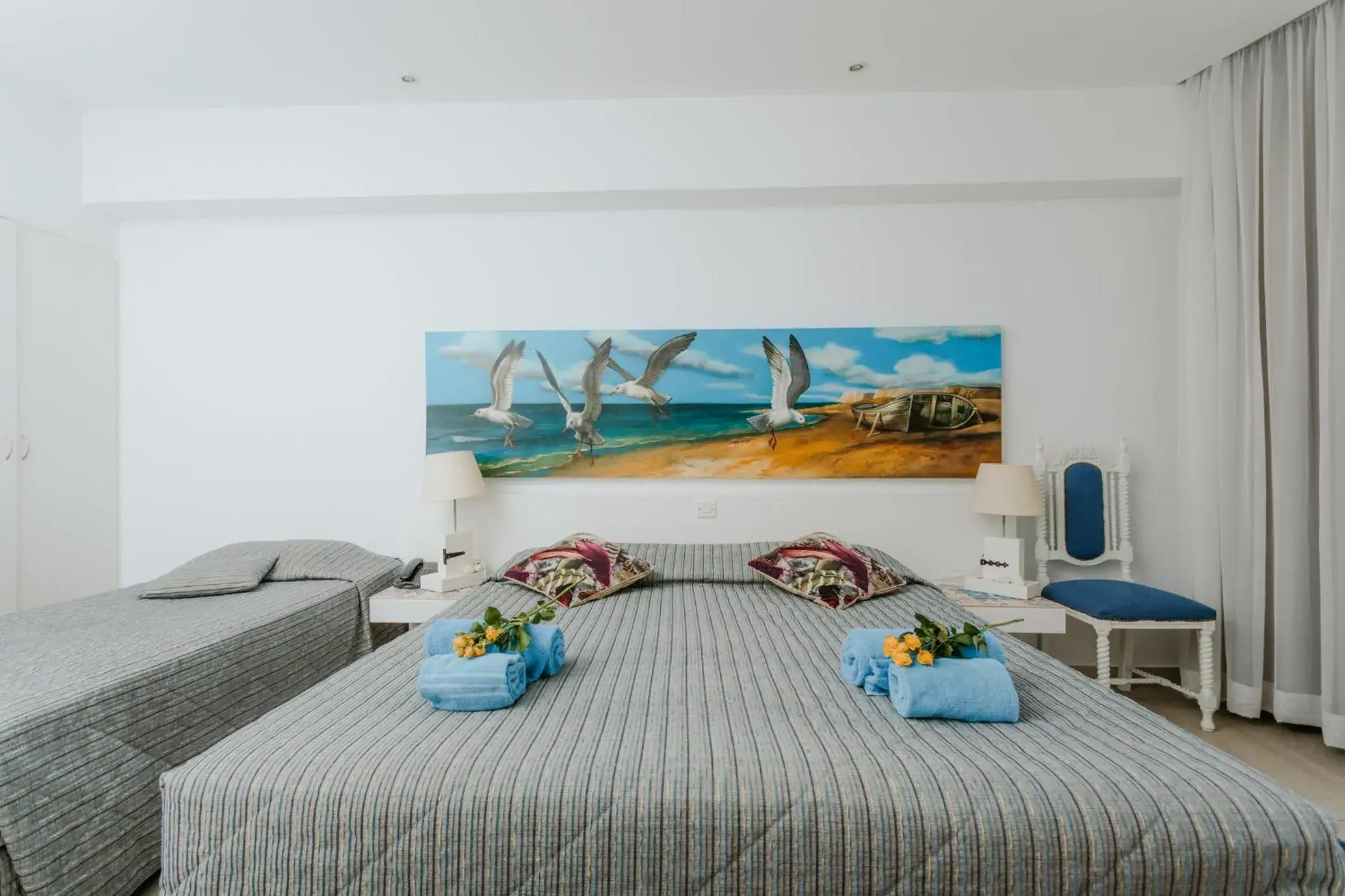 Executive Room with Balcony & City View in Hotel Opera Executive Room with Balcony & City View in Hotel Opera