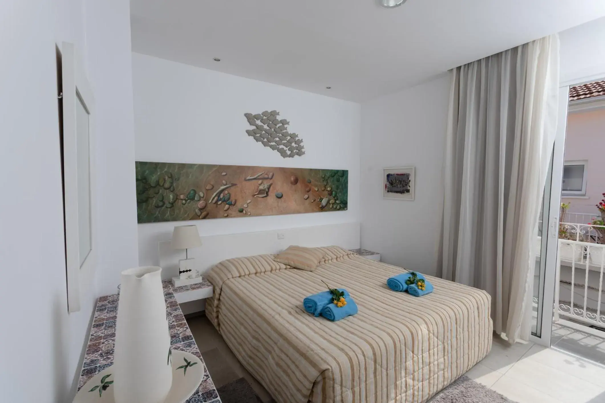 Double Room with Balcony in Hotel Opera Double Room with Balcony in Hotel Opera