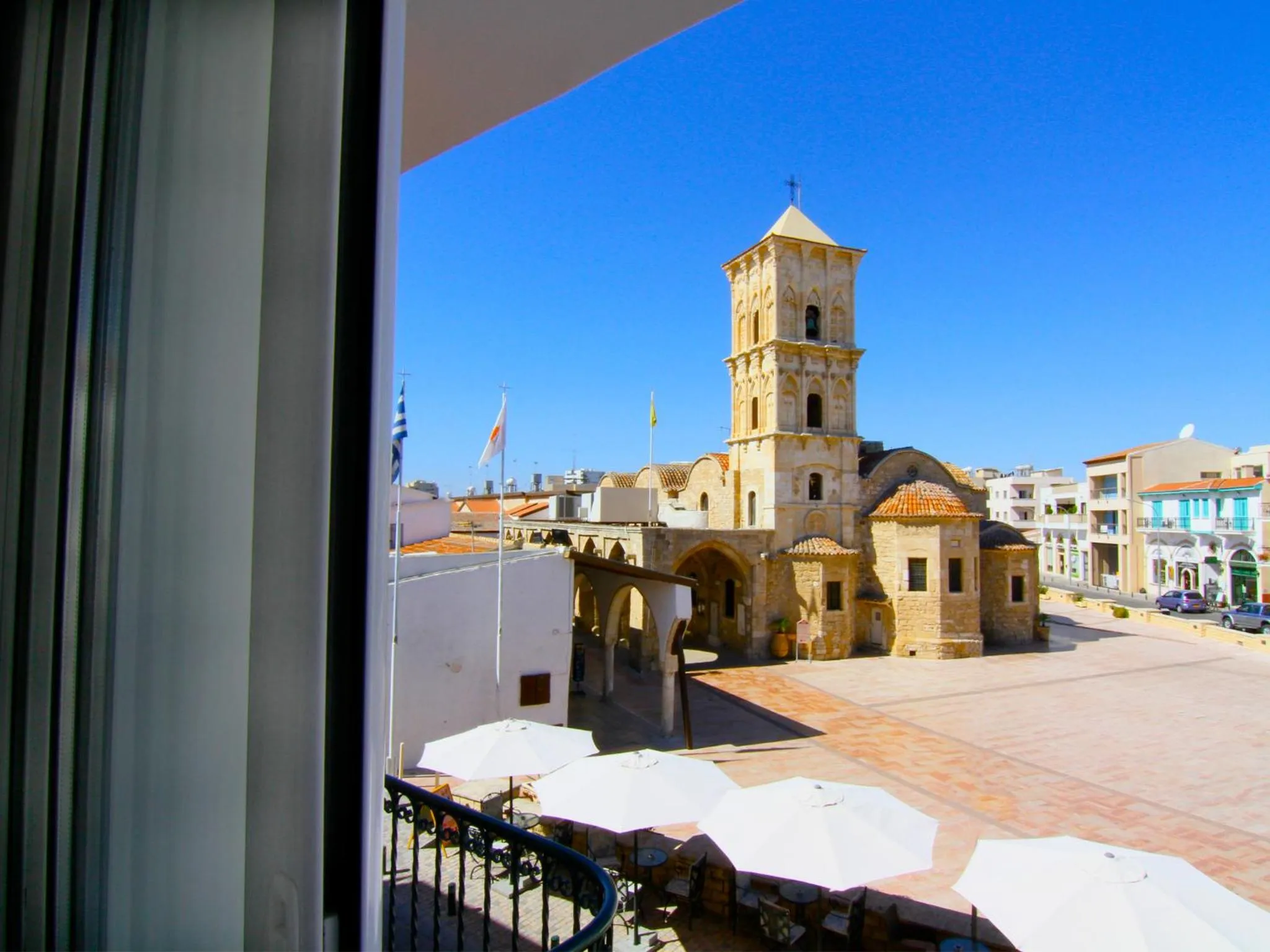 Neighbourhood in Hotel Opera